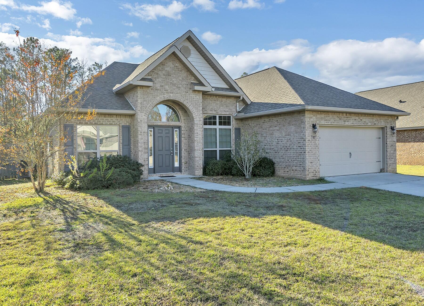 AUTUMN WOODS - Residential Lease