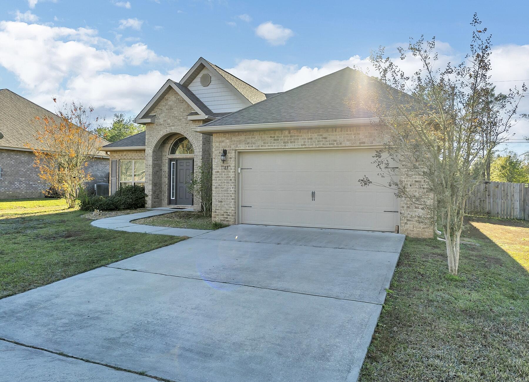 AUTUMN WOODS - Residential Lease