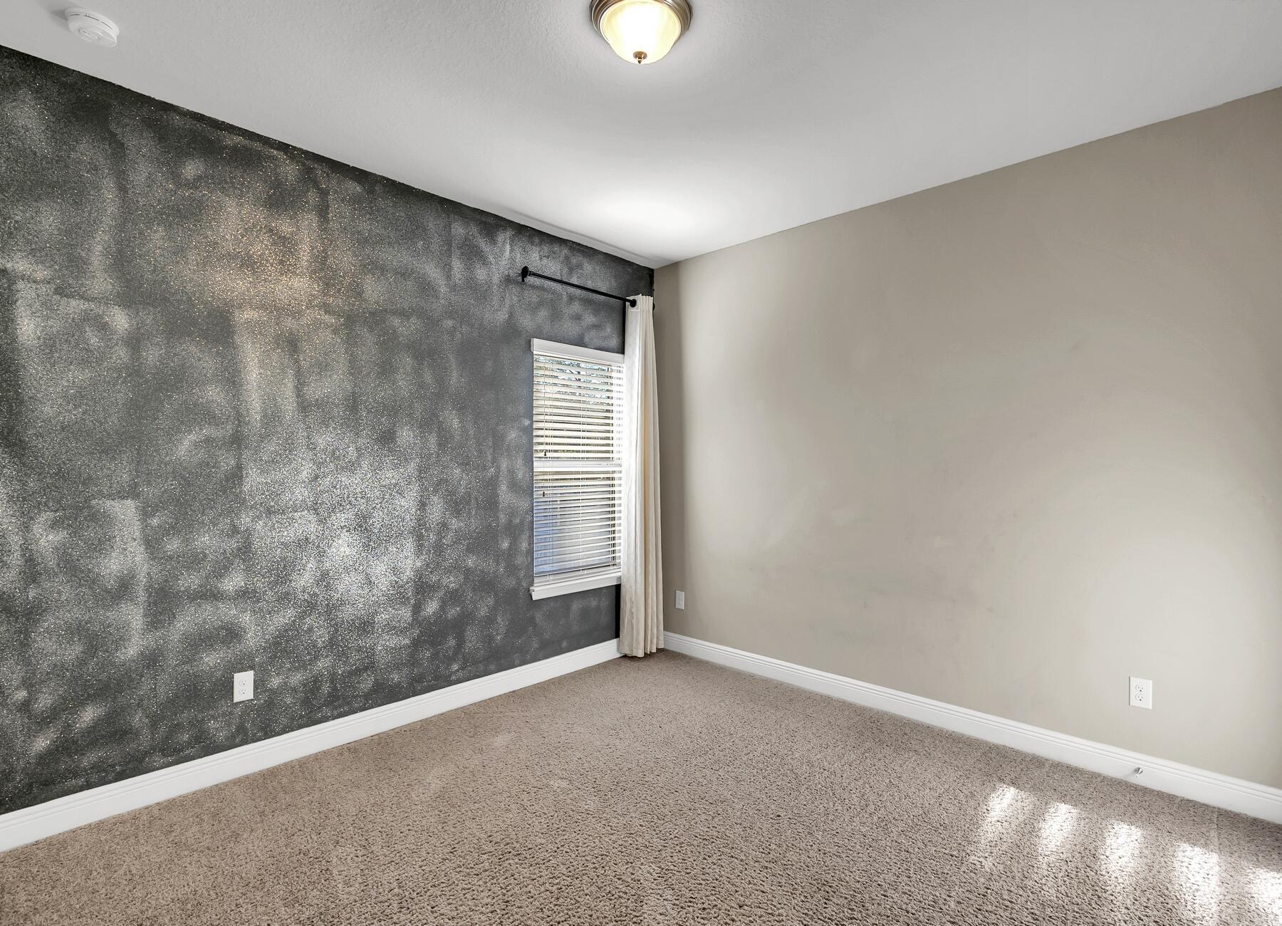 AUTUMN WOODS - Residential Lease