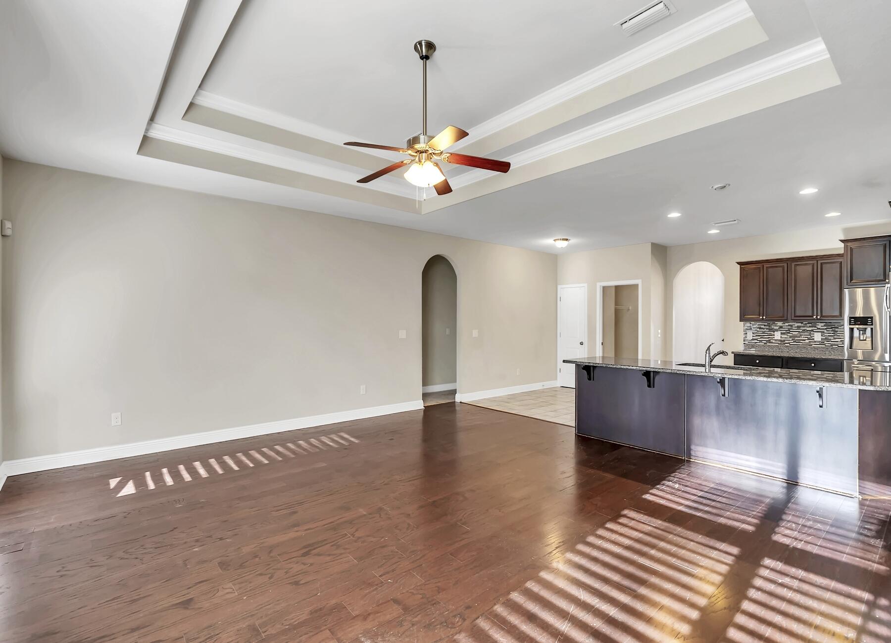 AUTUMN WOODS - Residential Lease