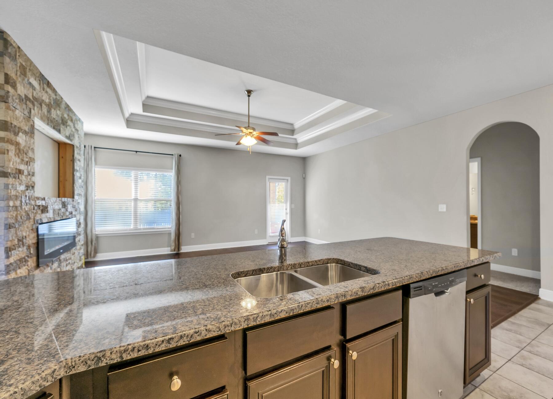 AUTUMN WOODS - Residential Lease