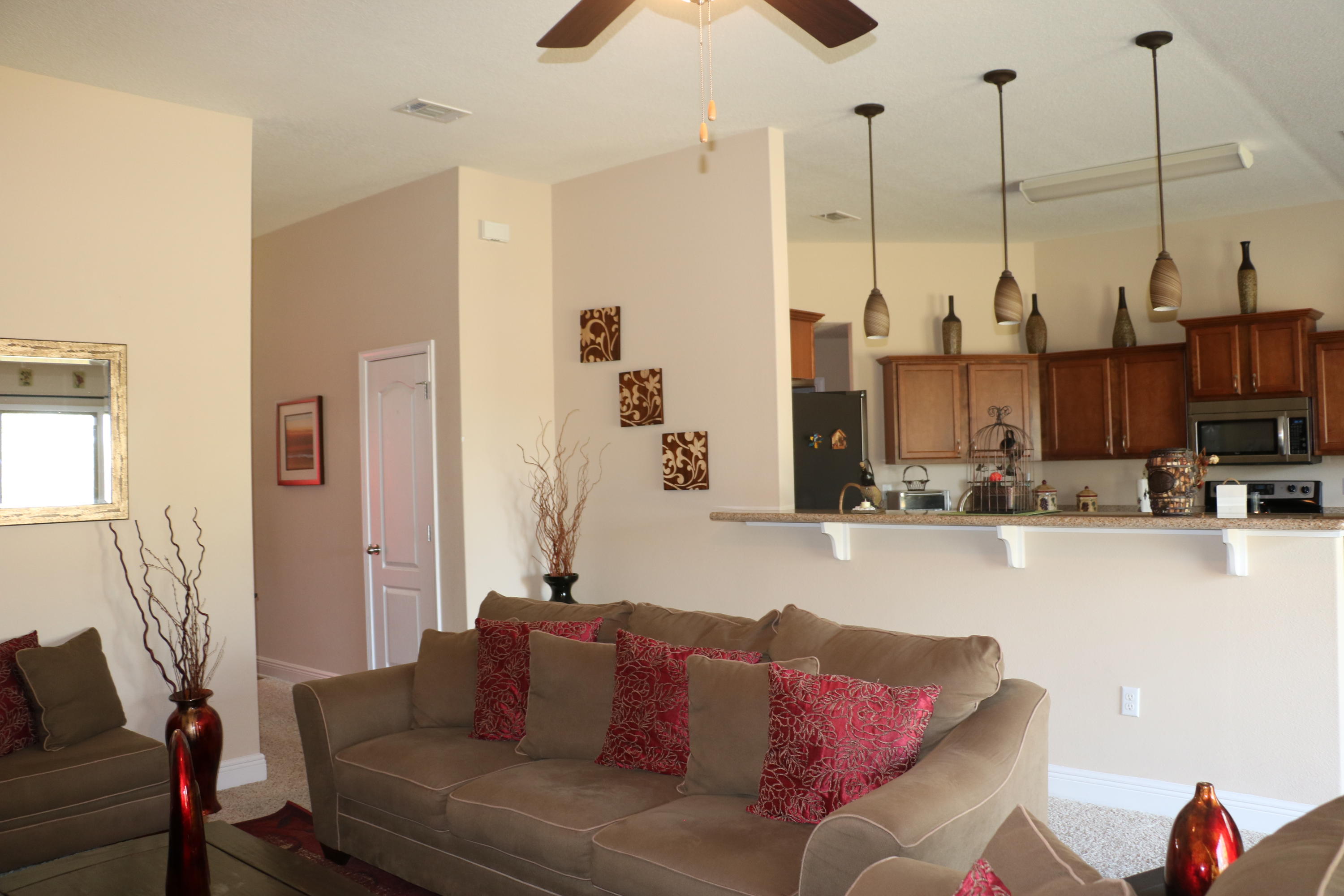 SILVER SPRINGS EST - Residential