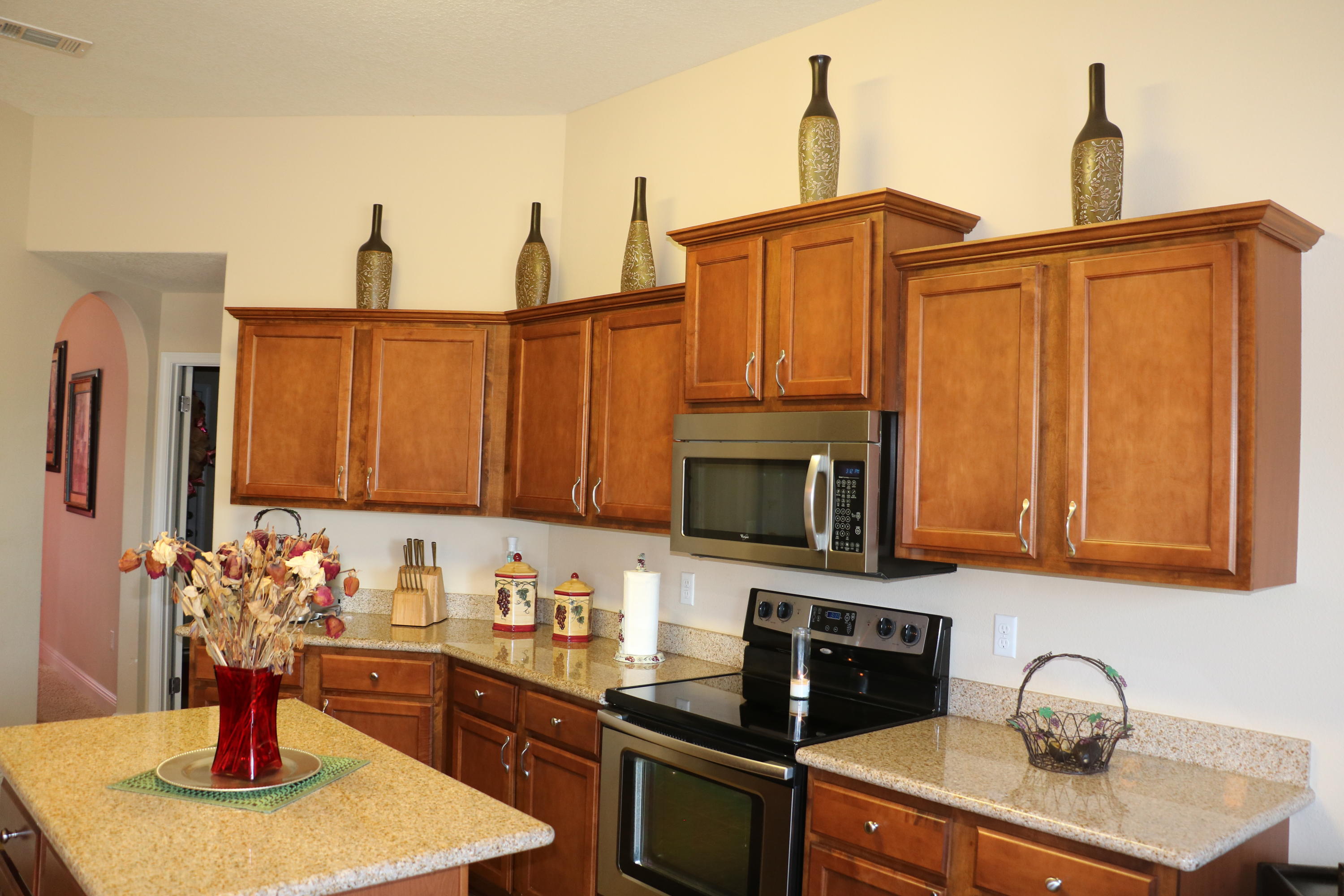 SILVER SPRINGS EST - Residential