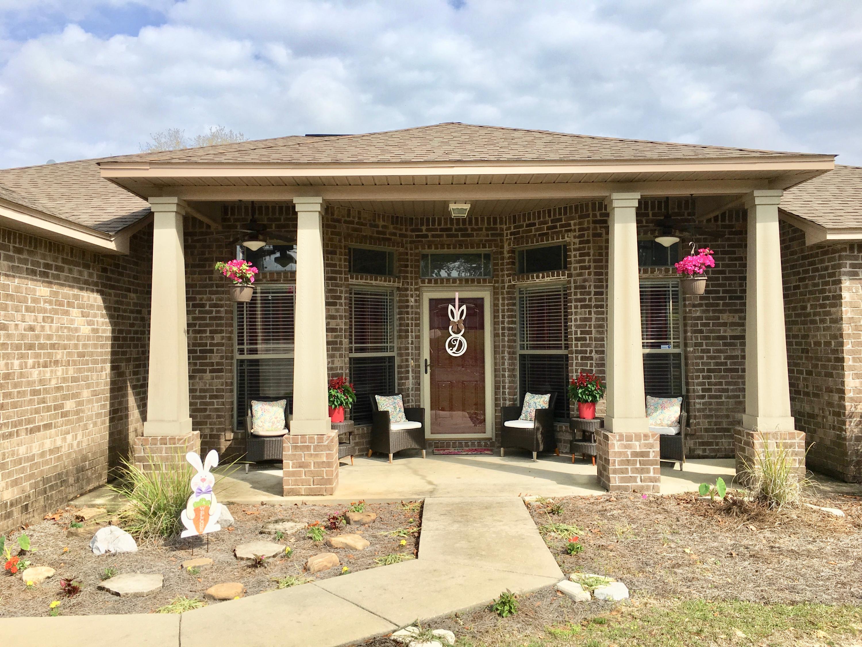 SILVER SPRINGS EST - Residential