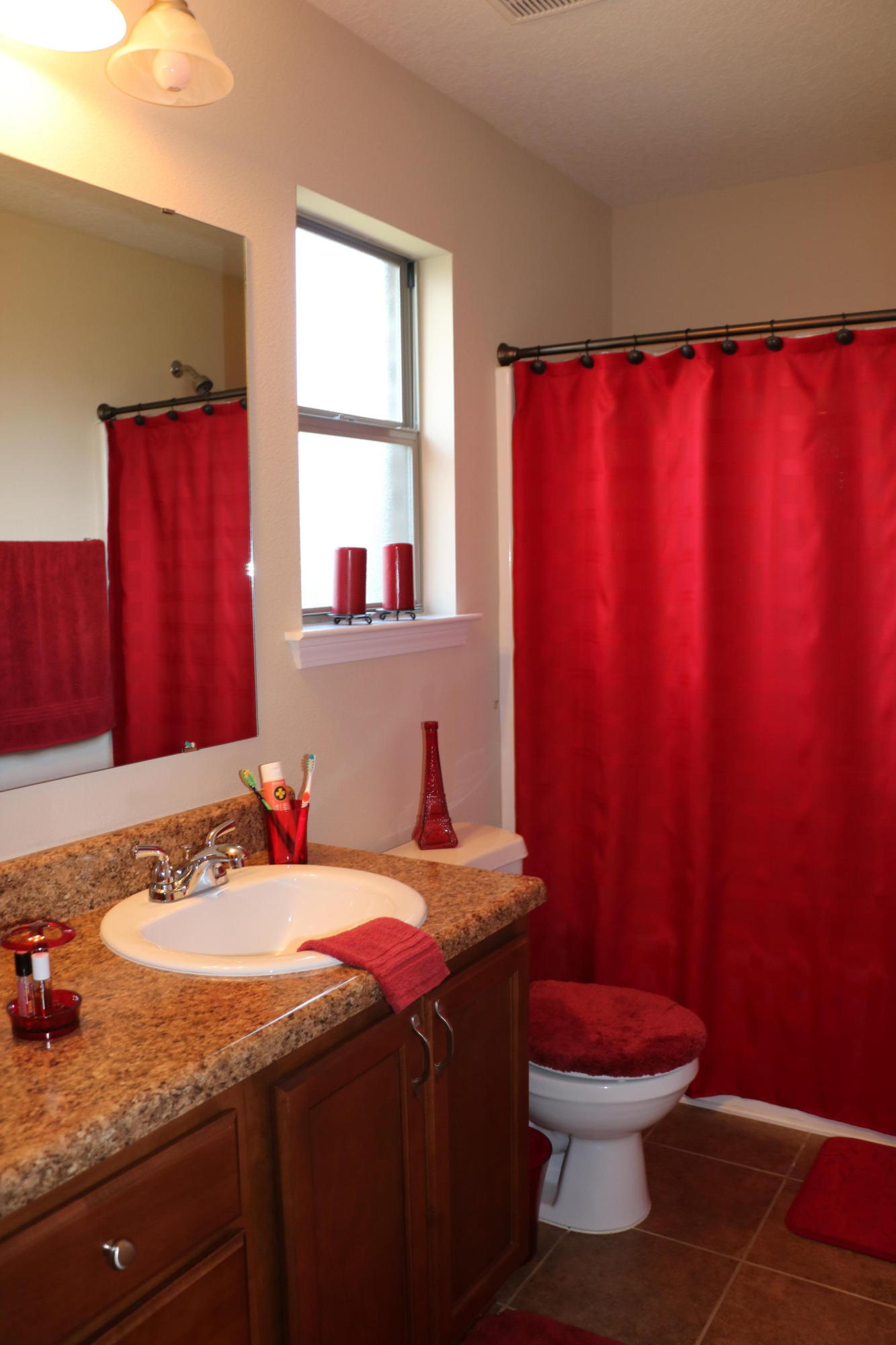 SILVER SPRINGS EST - Residential