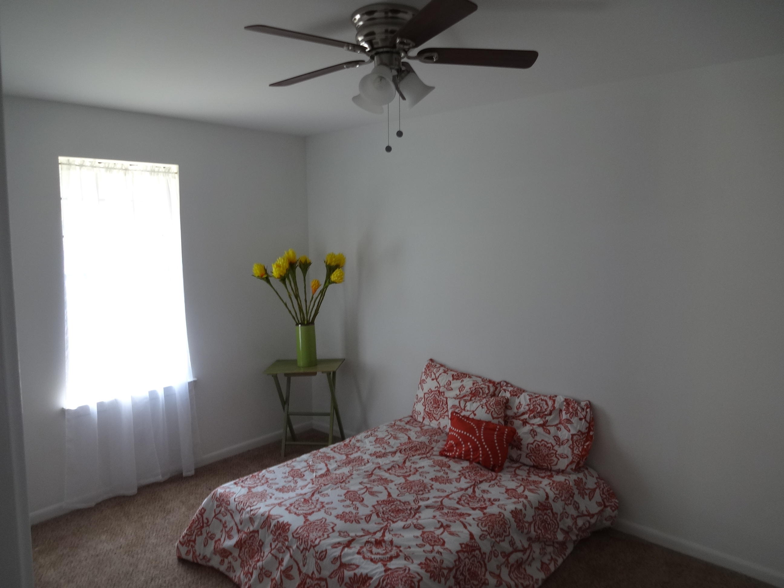 RUSTLING PINES - Residential