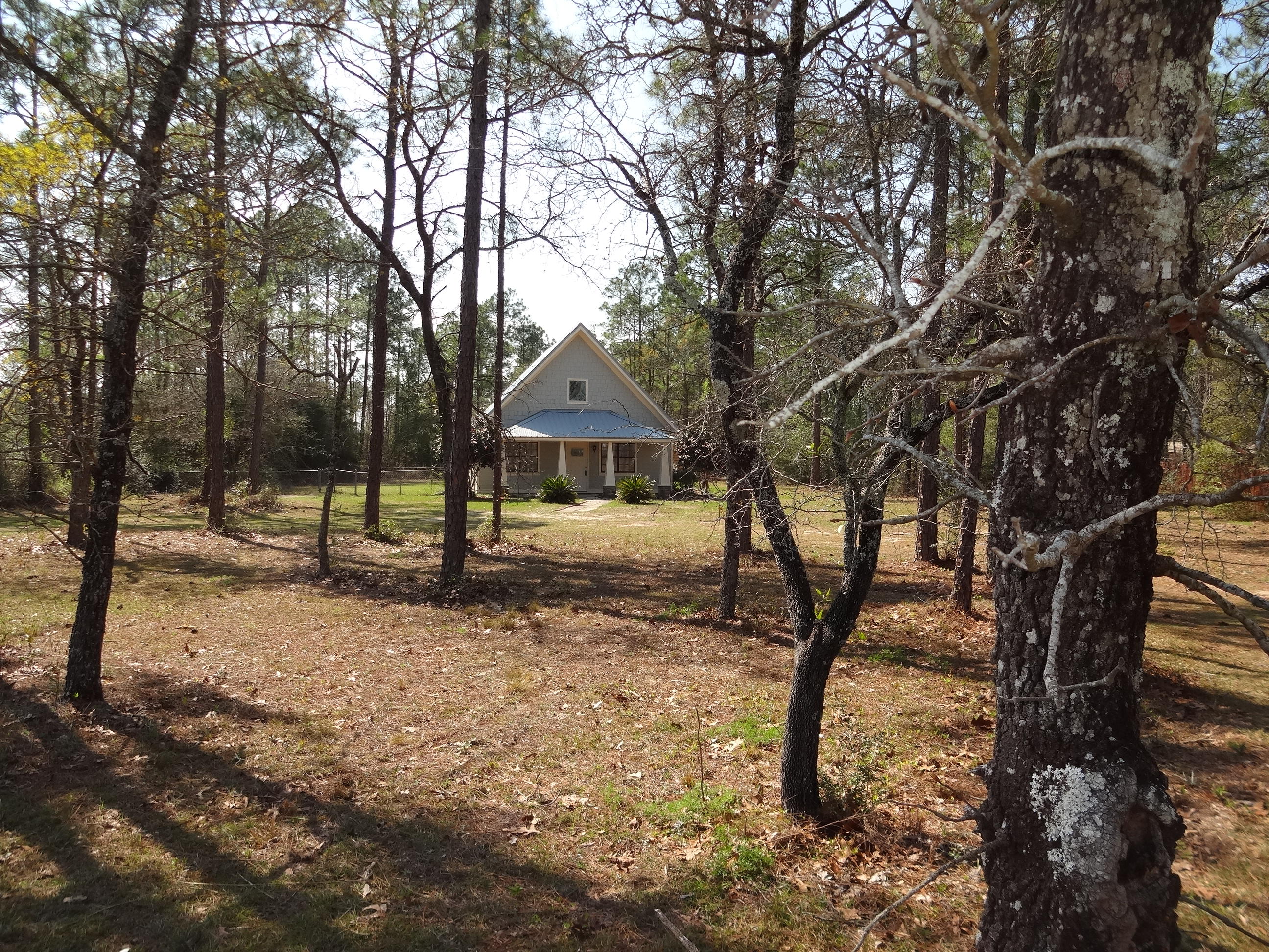 RUSTLING PINES - Residential