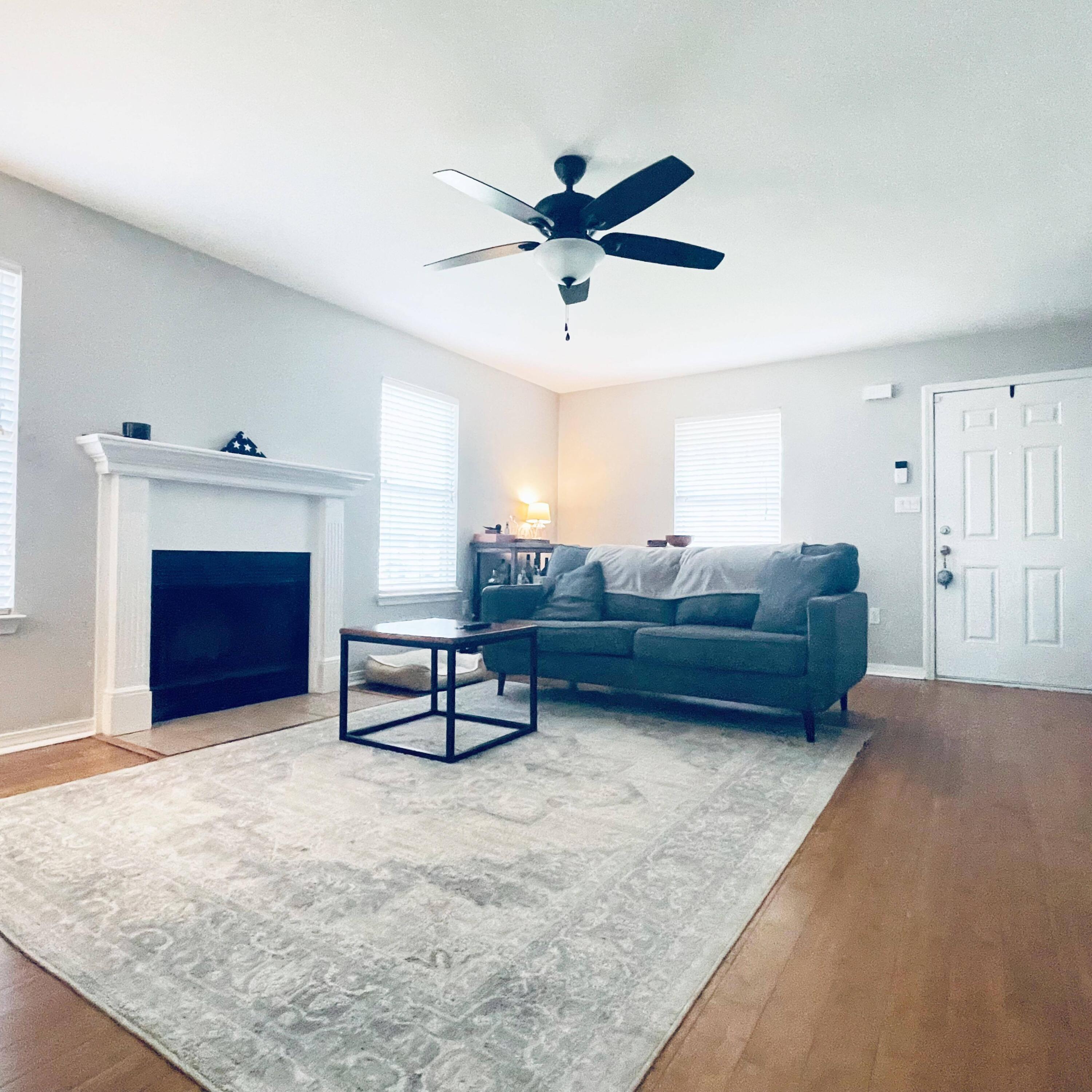 BROOKWOOD - Residential Lease