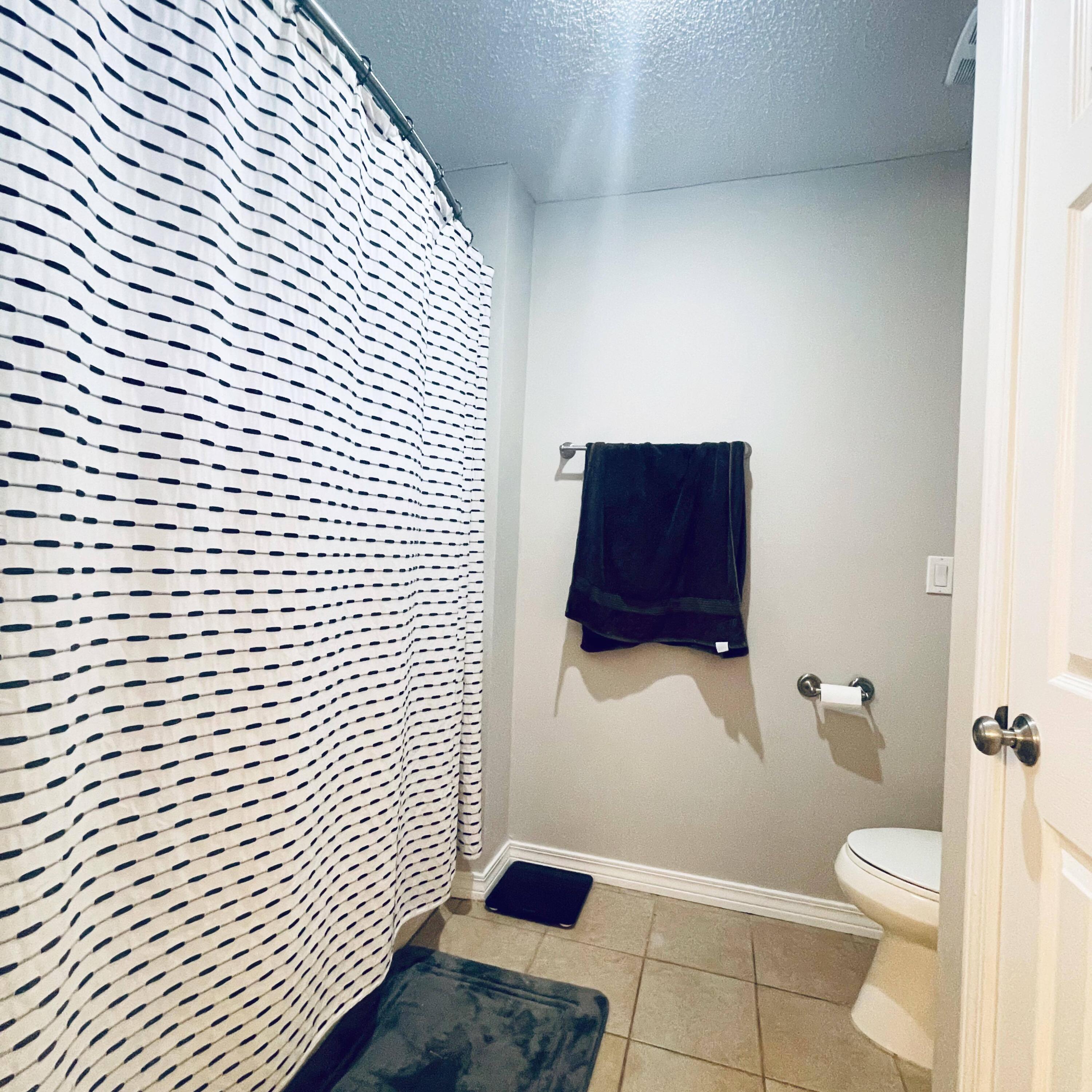 BROOKWOOD - Residential Lease