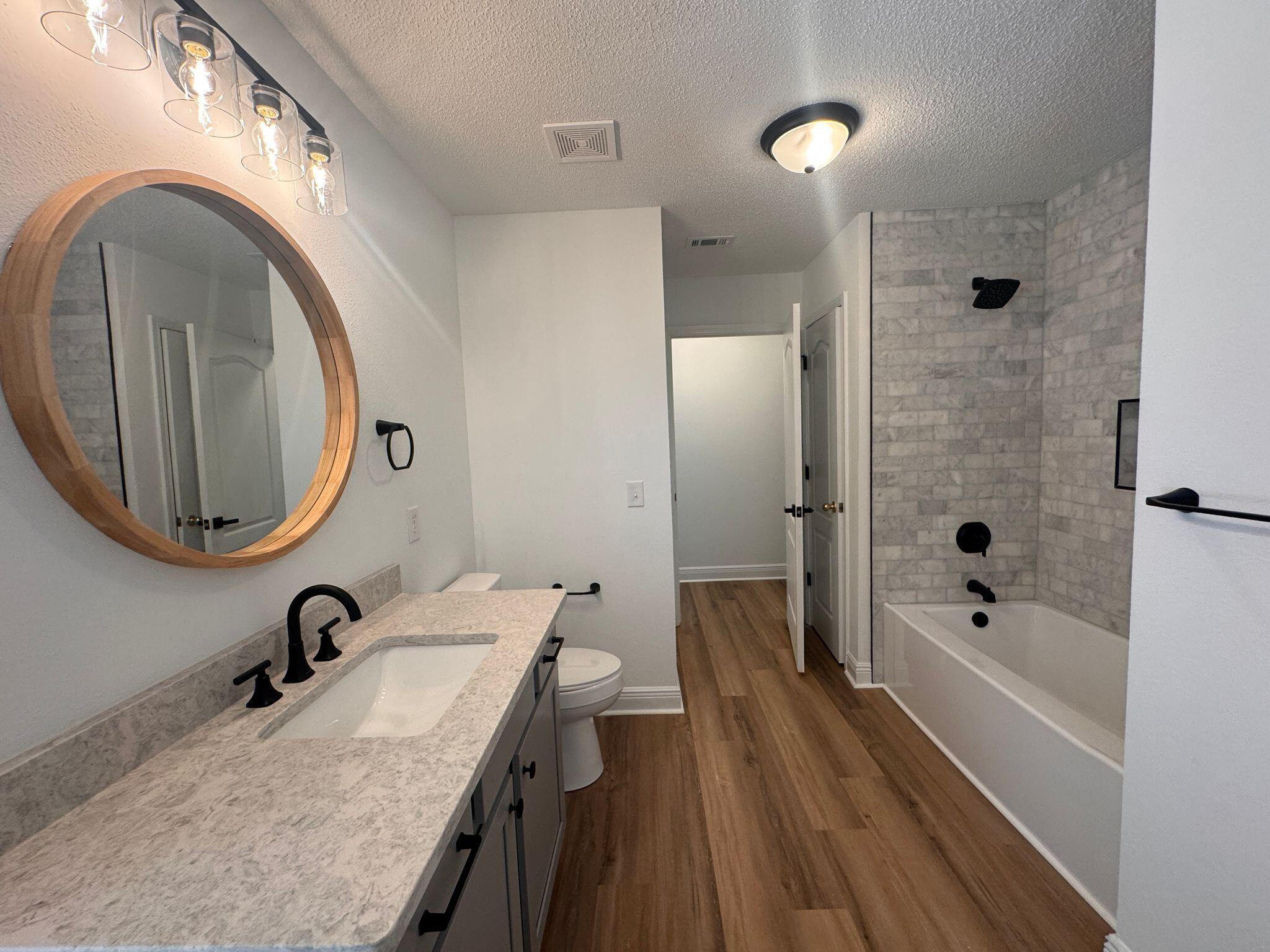 FOX VALLEY - Residential Lease