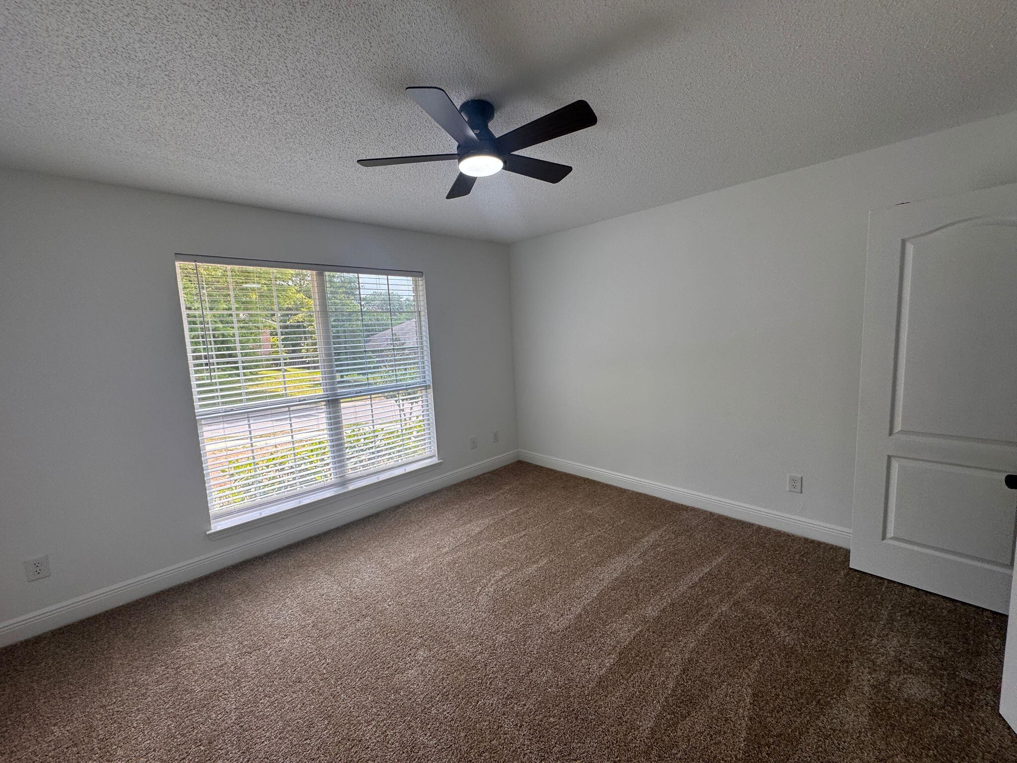 FOX VALLEY - Residential Lease