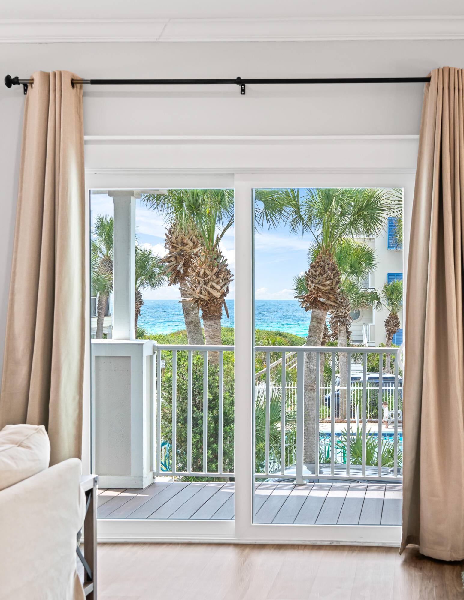 SEAVIEW II - Residential