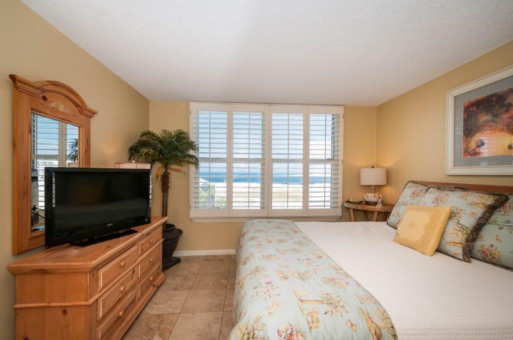 MAGNOLIA HOUSE - Residential