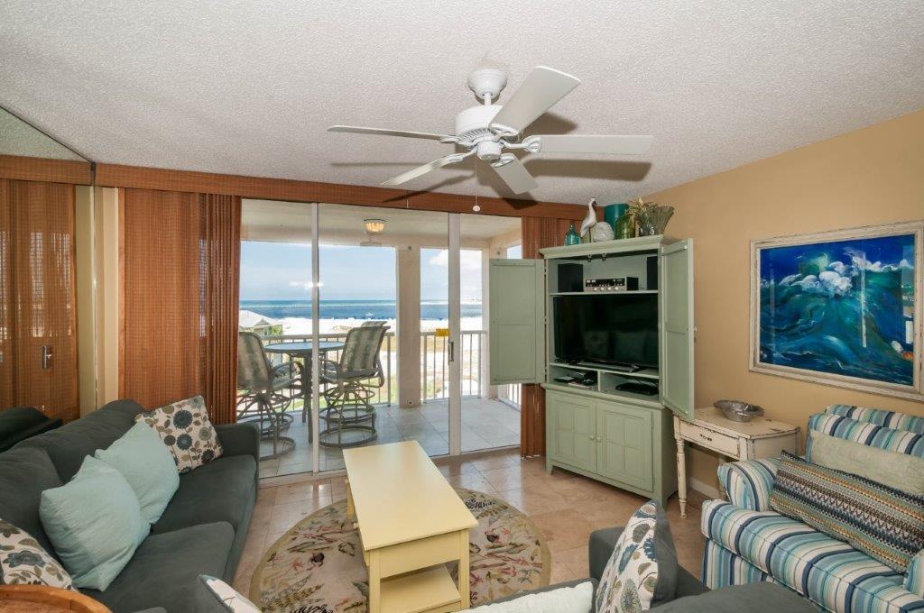 MAGNOLIA HOUSE - Residential