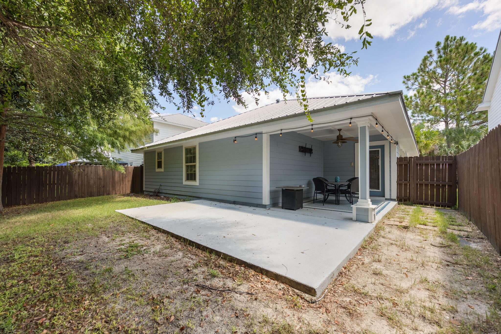 EAGLE BAY PH II - Residential