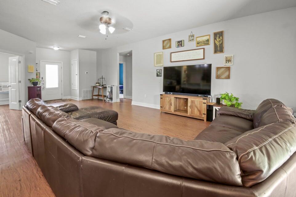 Camille Cove - Residential Lease