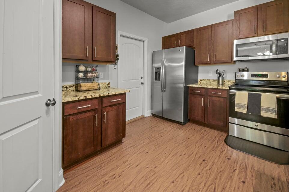 Camille Cove - Residential Lease