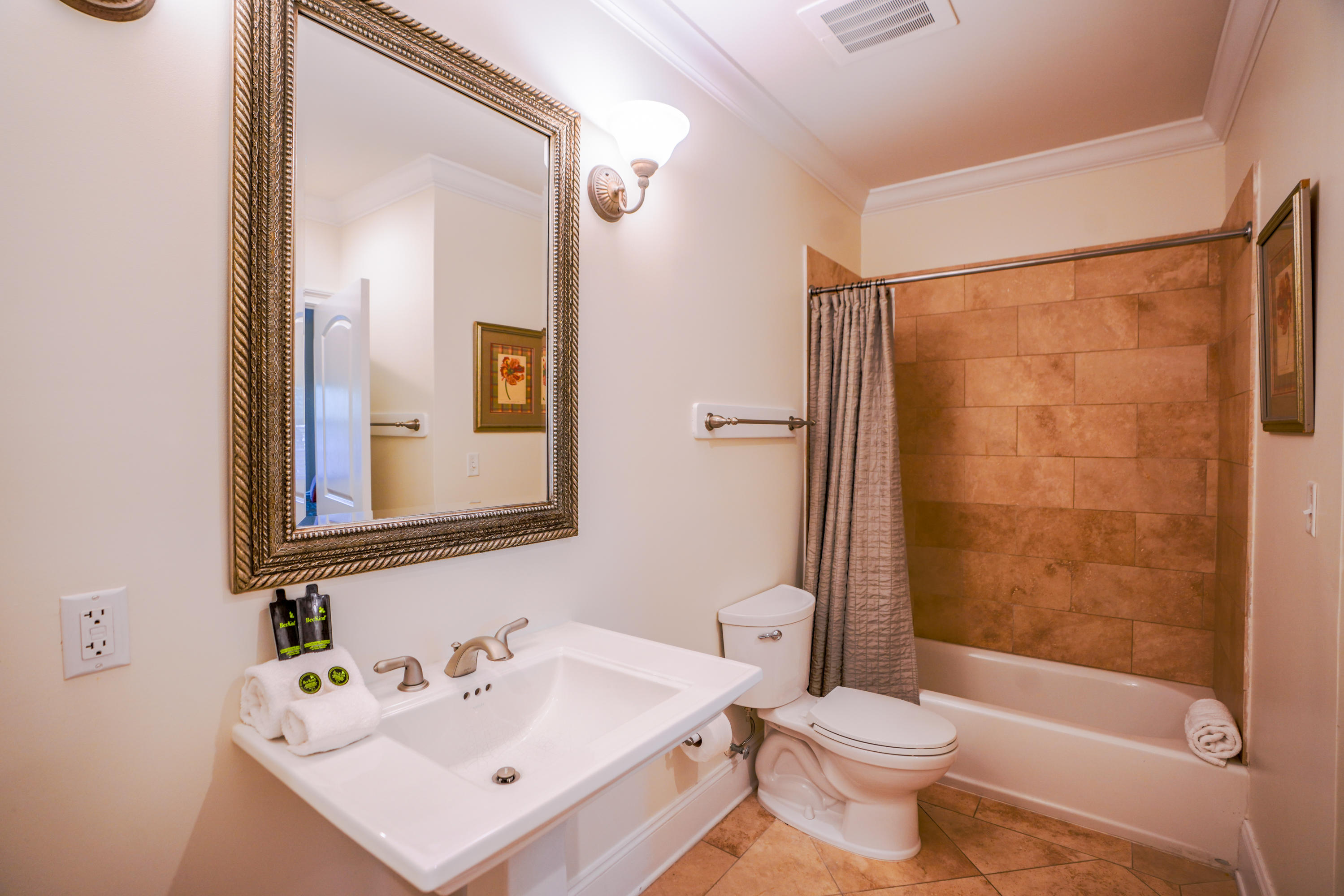 ADAGIO - Residential