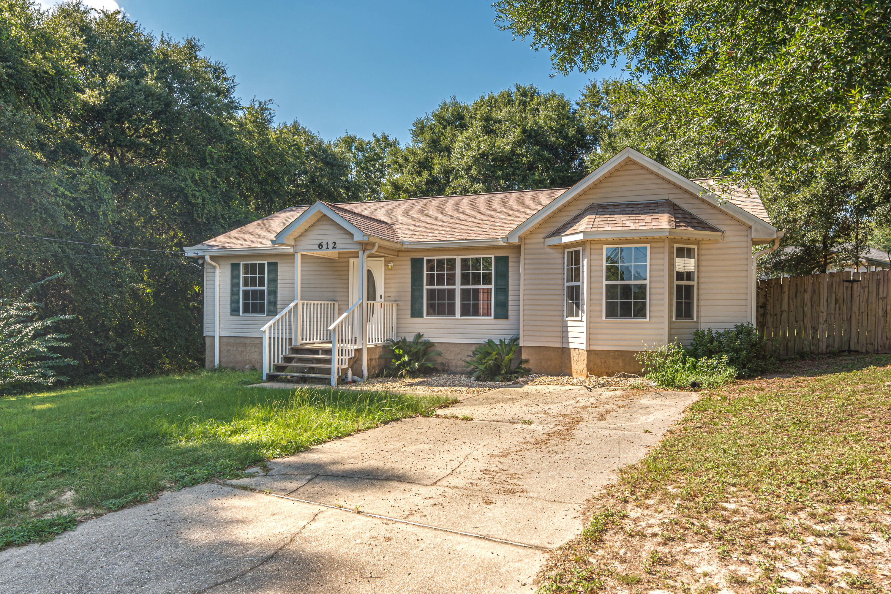 WINDING CREEK ESTATES PH 3 - Residential