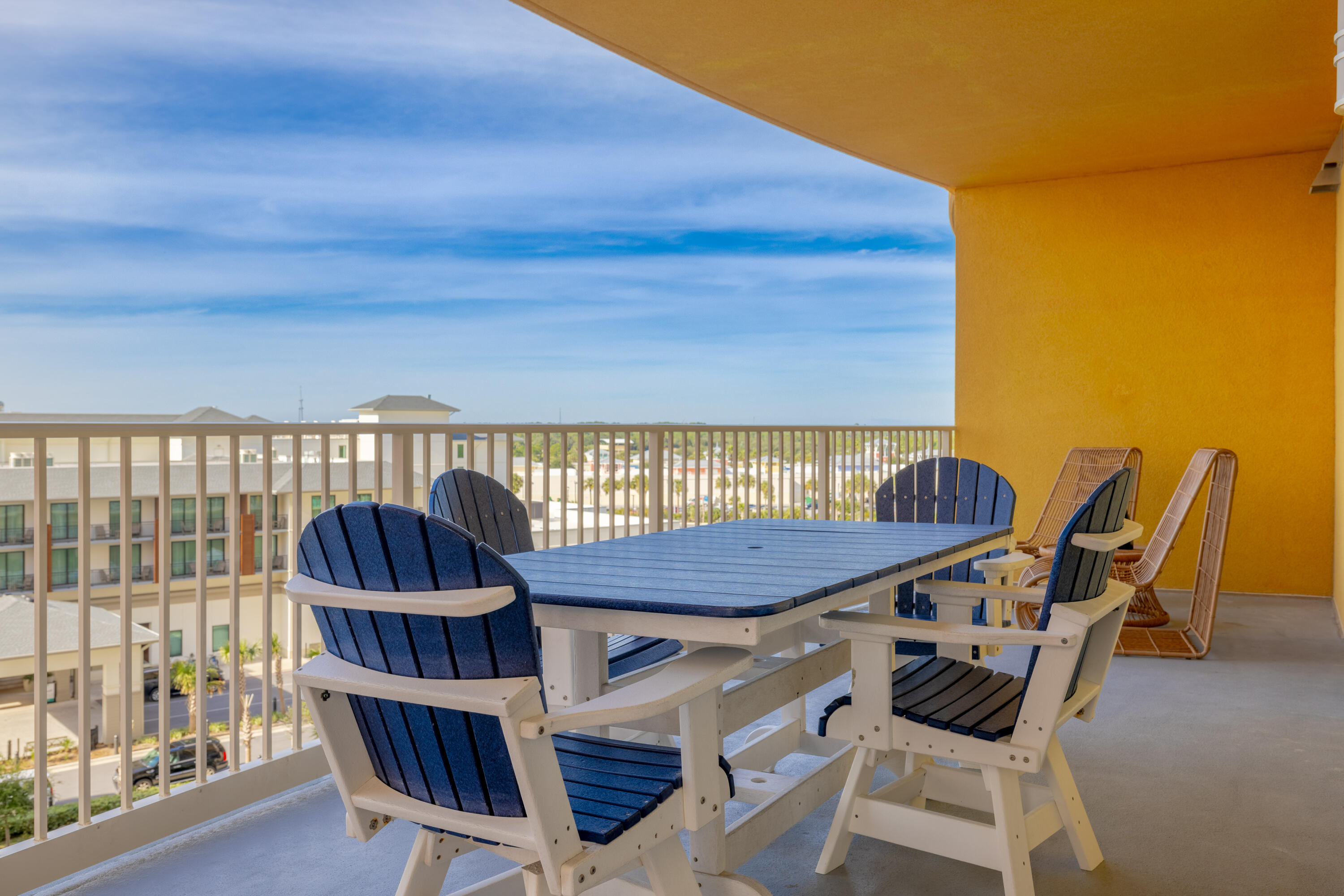 CALYPSO RESORT & TOWERS - Residential