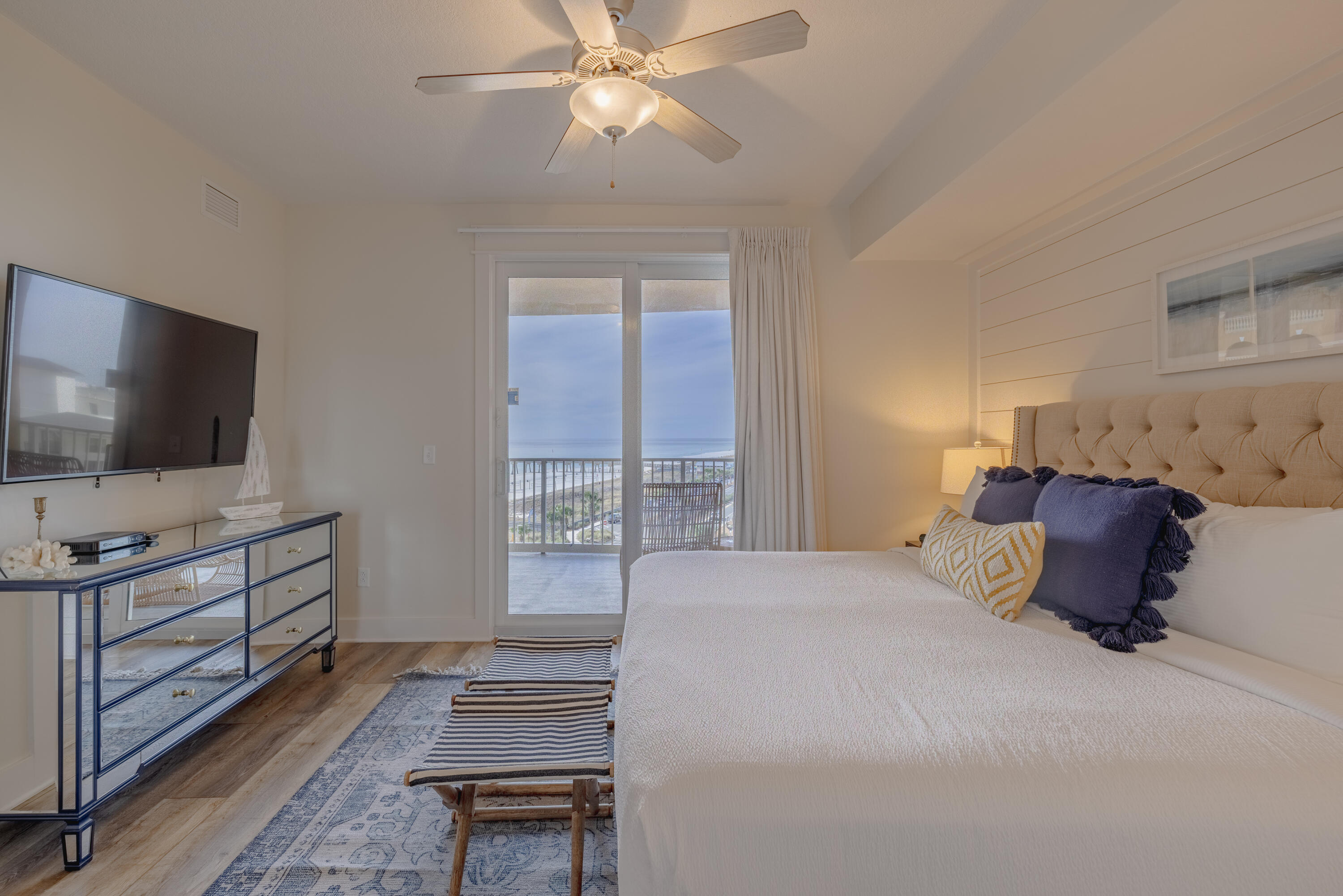 CALYPSO RESORT & TOWERS - Residential