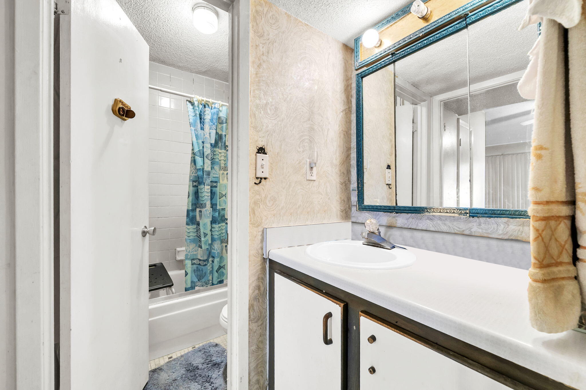 PIER ONE CONDO - Residential