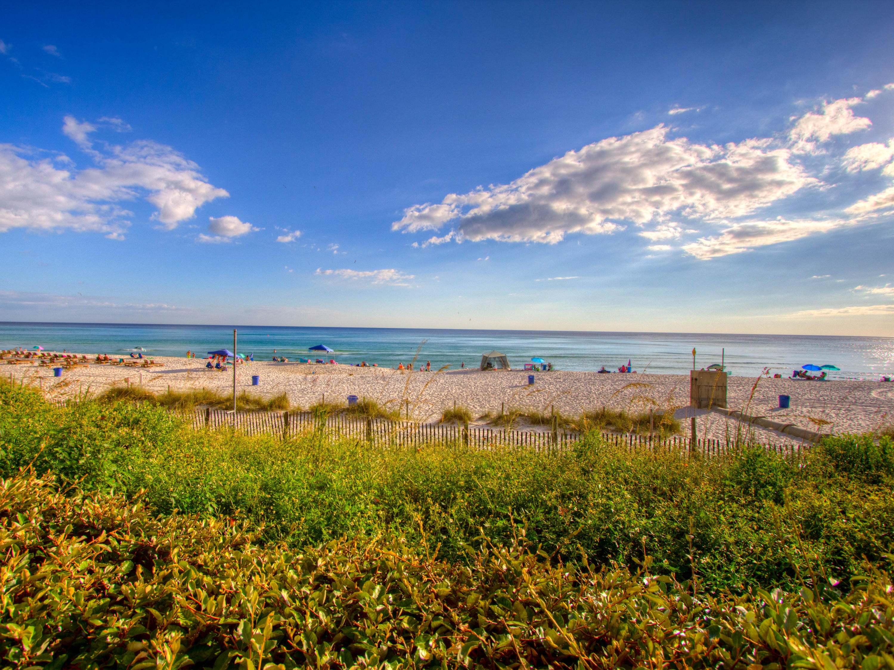 MAJESTIC BEACH TOWERS II - Residential