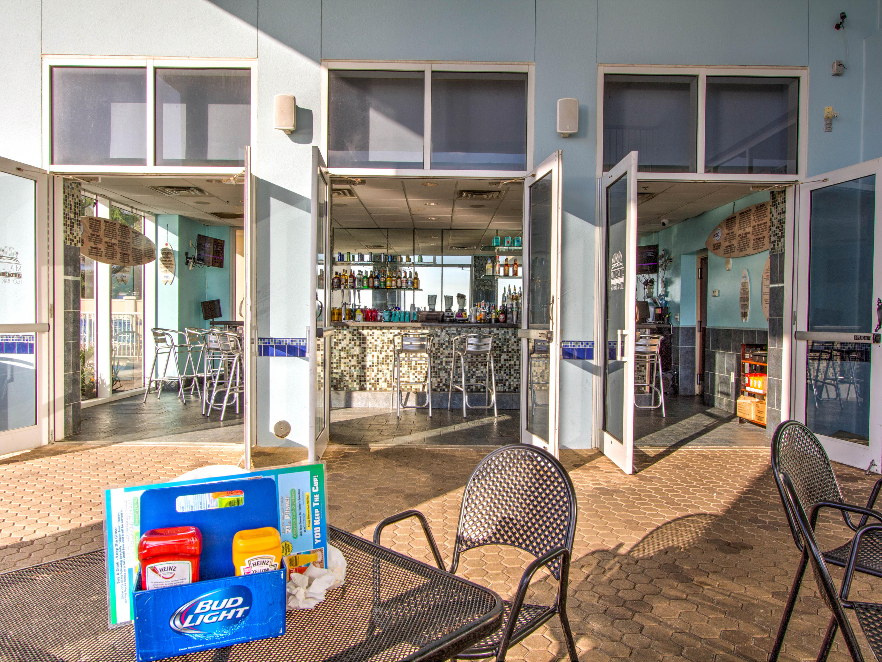 MAJESTIC BEACH TOWERS II - Residential