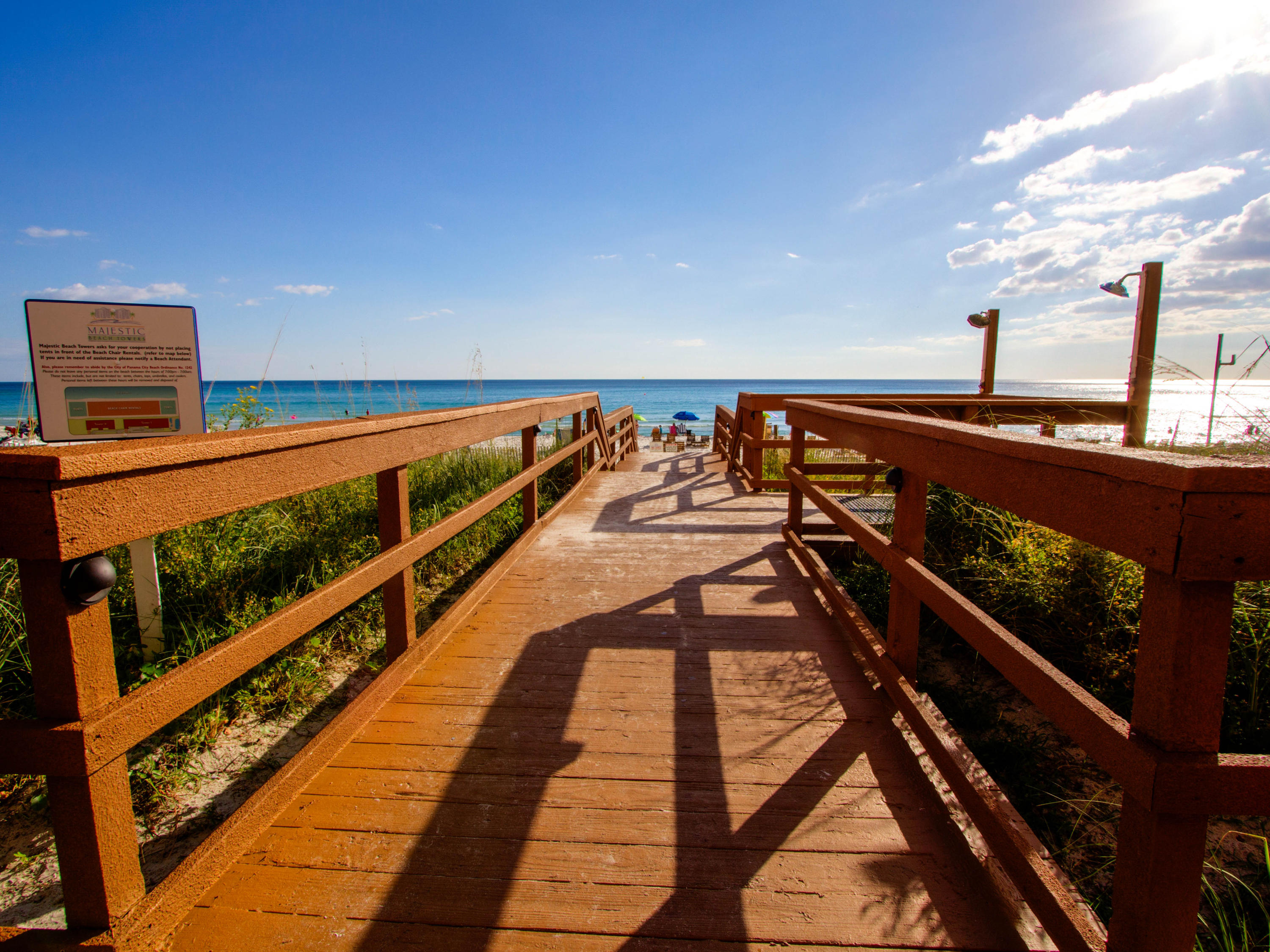 MAJESTIC BEACH TOWERS II - Residential