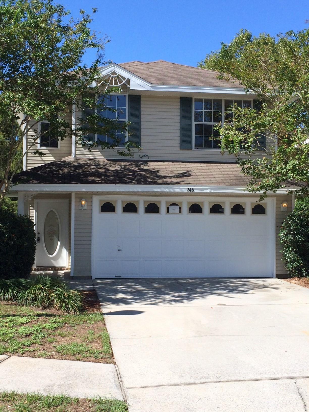 Twin Lakes Lane - Residential