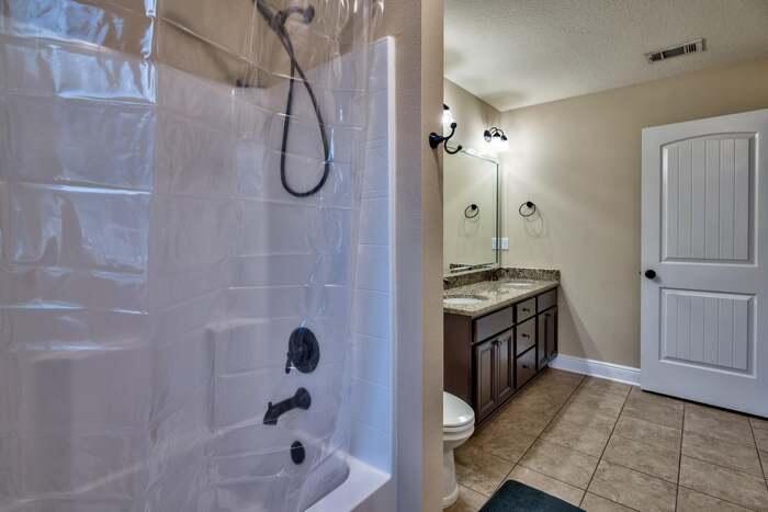 PLANTATION AT SANTA ROSA - Residential Lease
