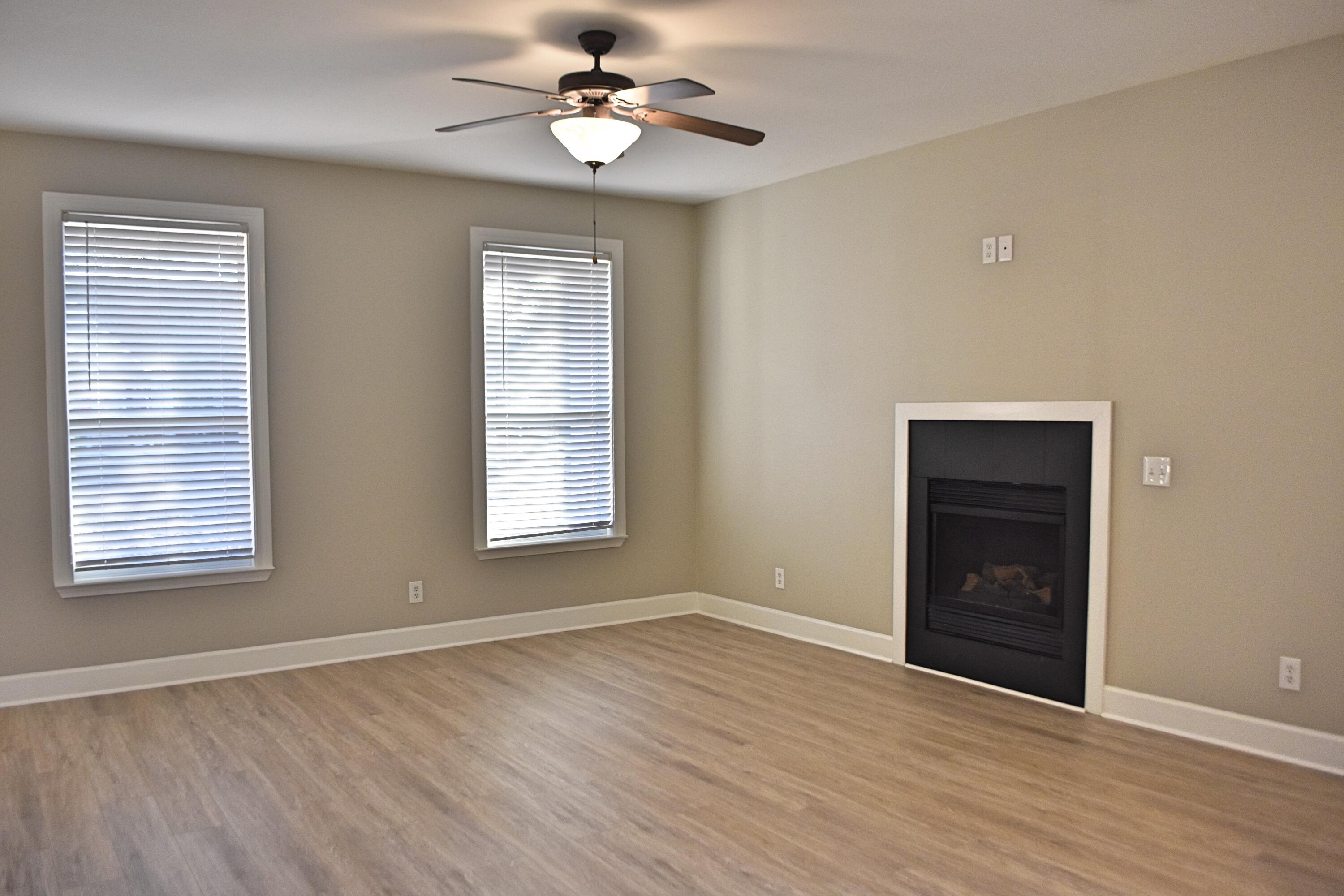 SWEETWATER VILLAGE NORTH PH 1 - Residential Lease