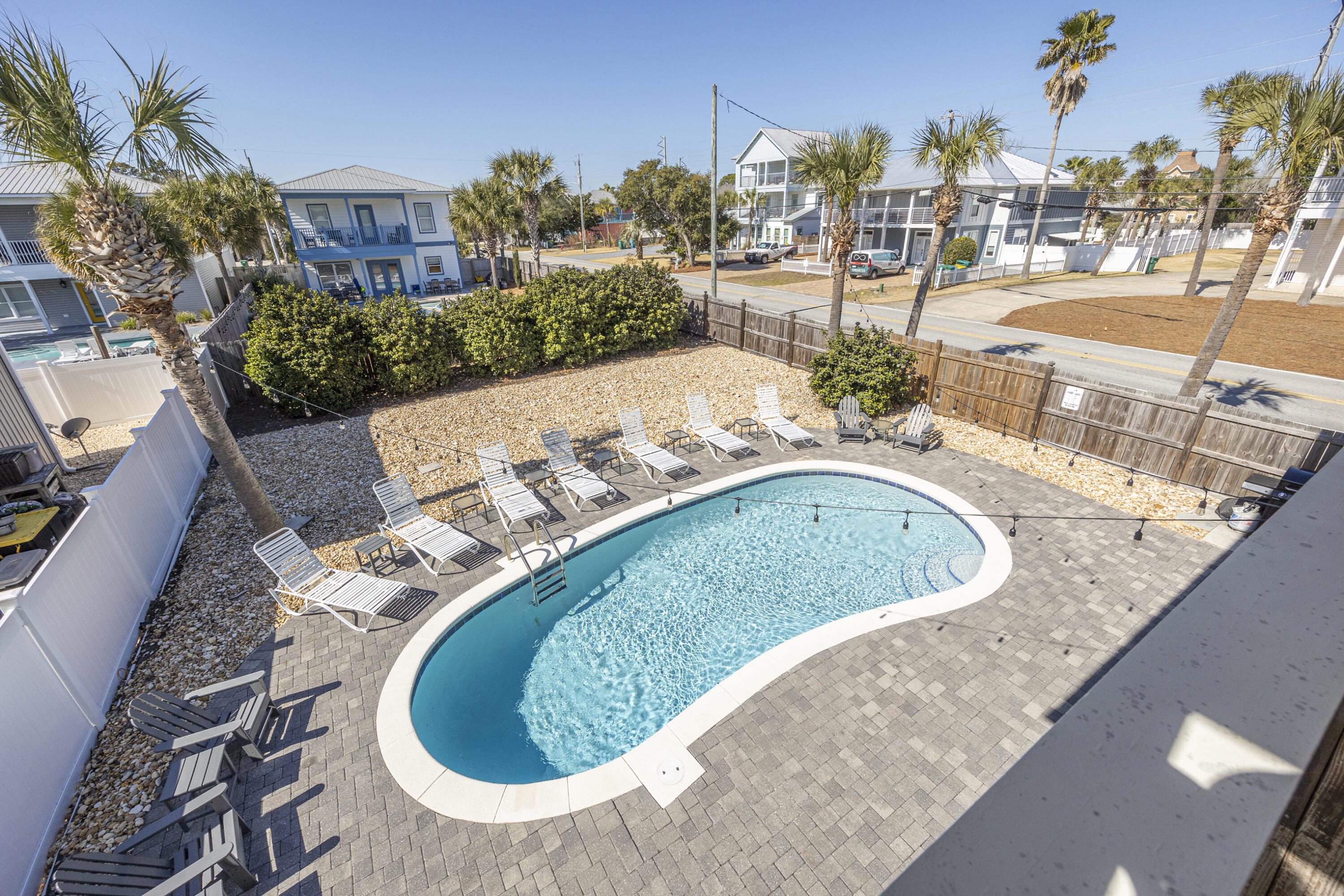 CRYSTAL BEACH - Residential