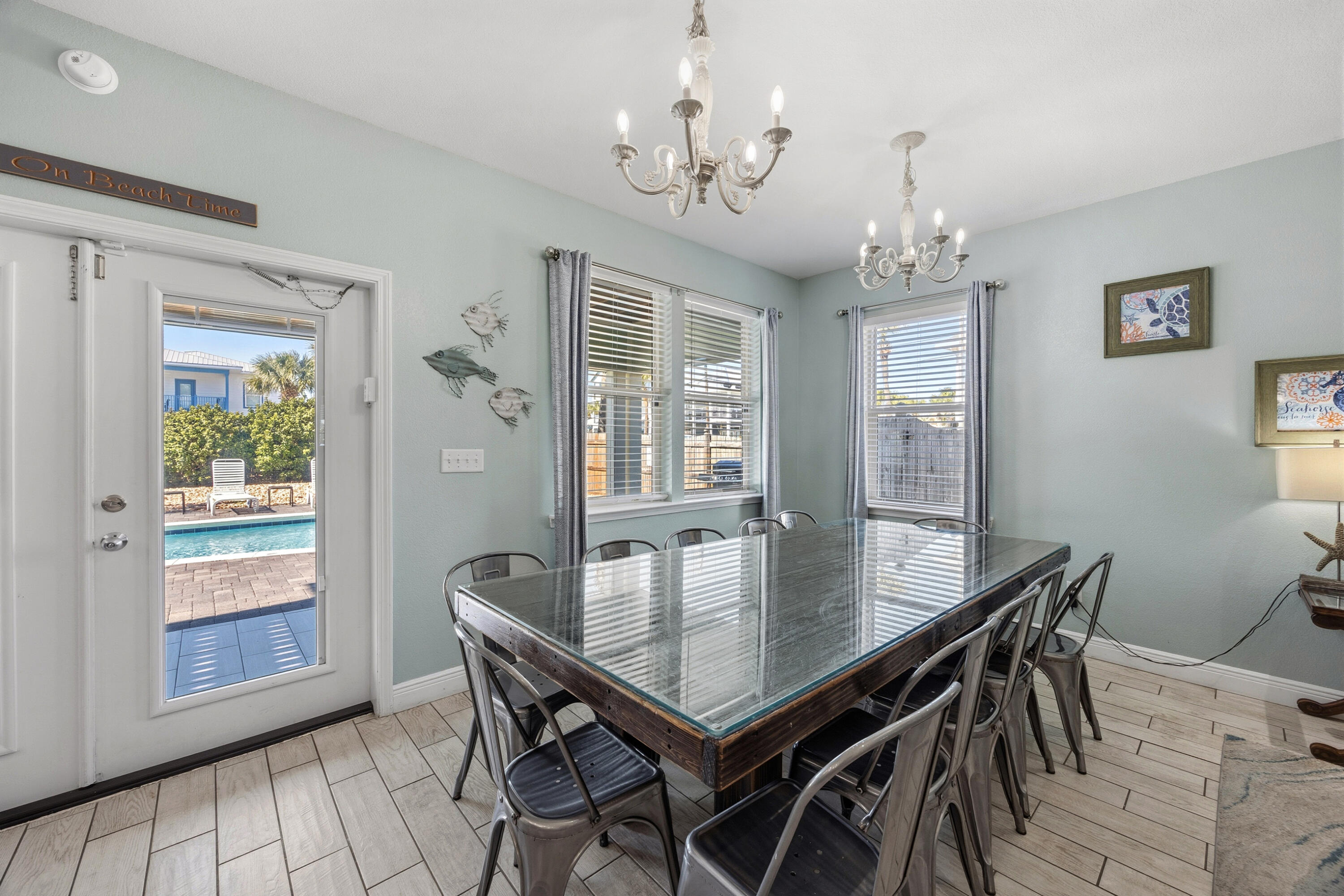 CRYSTAL BEACH - Residential