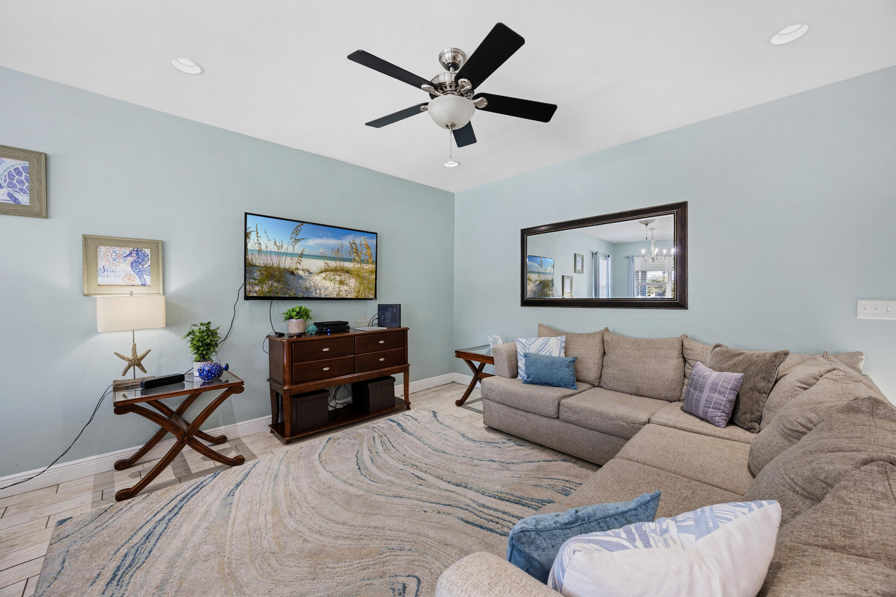 CRYSTAL BEACH - Residential