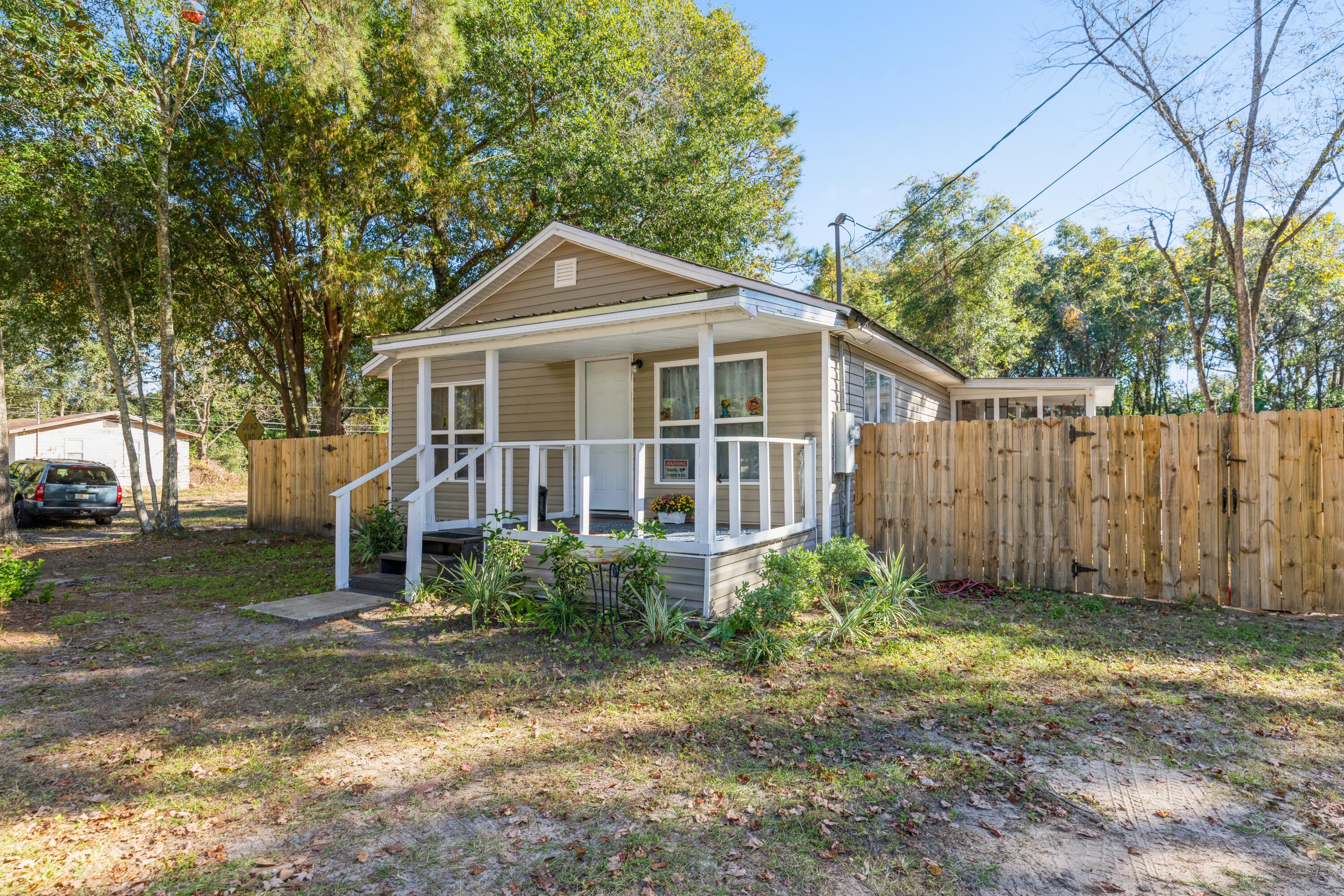 NO RECORDED SUBDIVISION - Residential