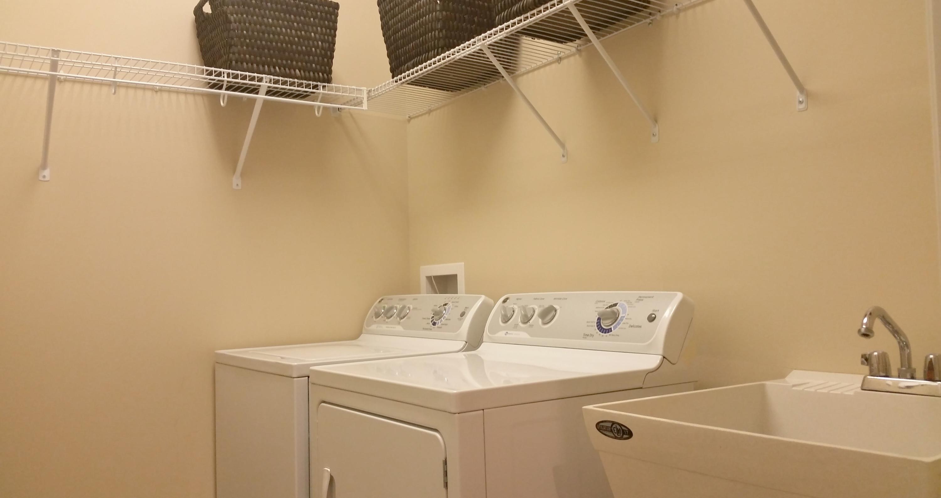 MAGNOLIA WOODS - Residential