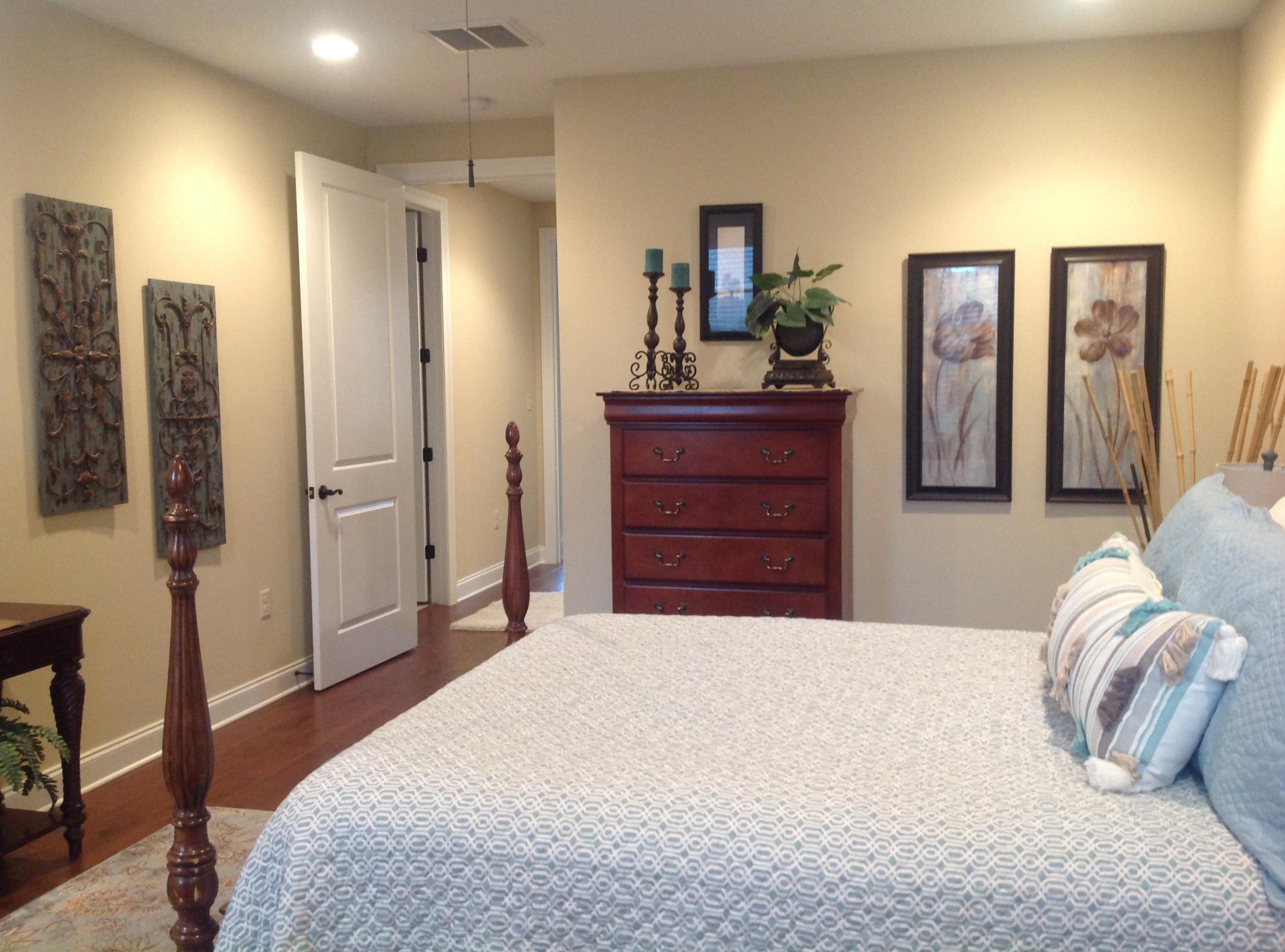 MAGNOLIA WOODS - Residential