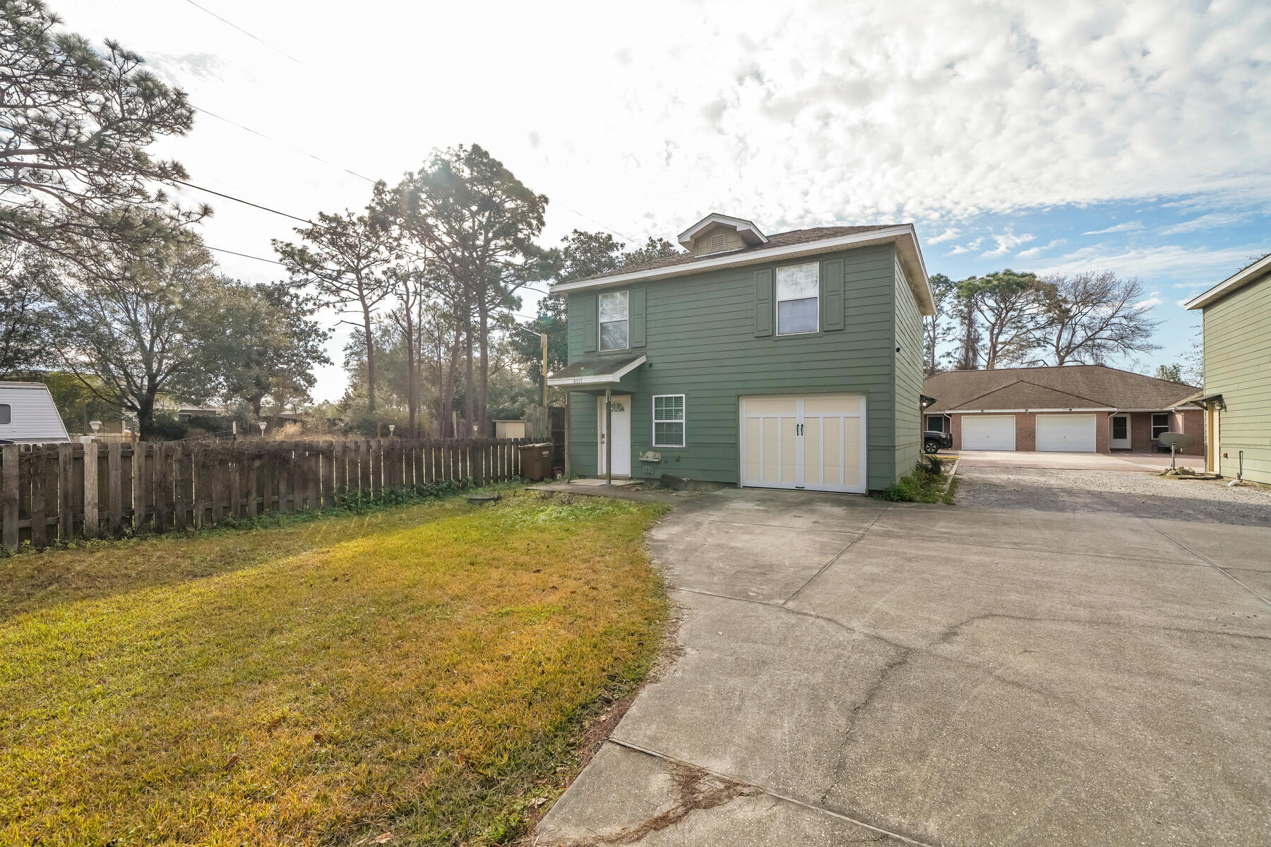 NAVARRE FIRST ADD - Residential