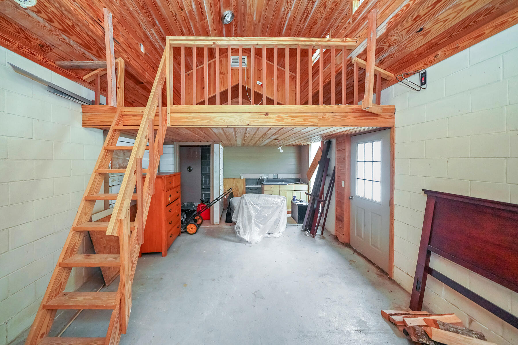 NAVARRE FIRST ADD - Residential