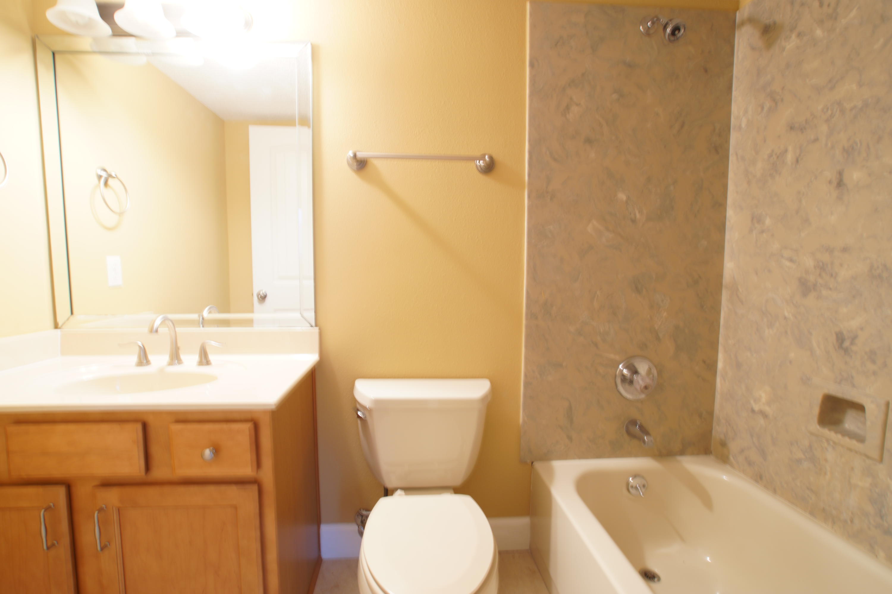 LINKSIDE VILLAGE UNIT 1 - Residential