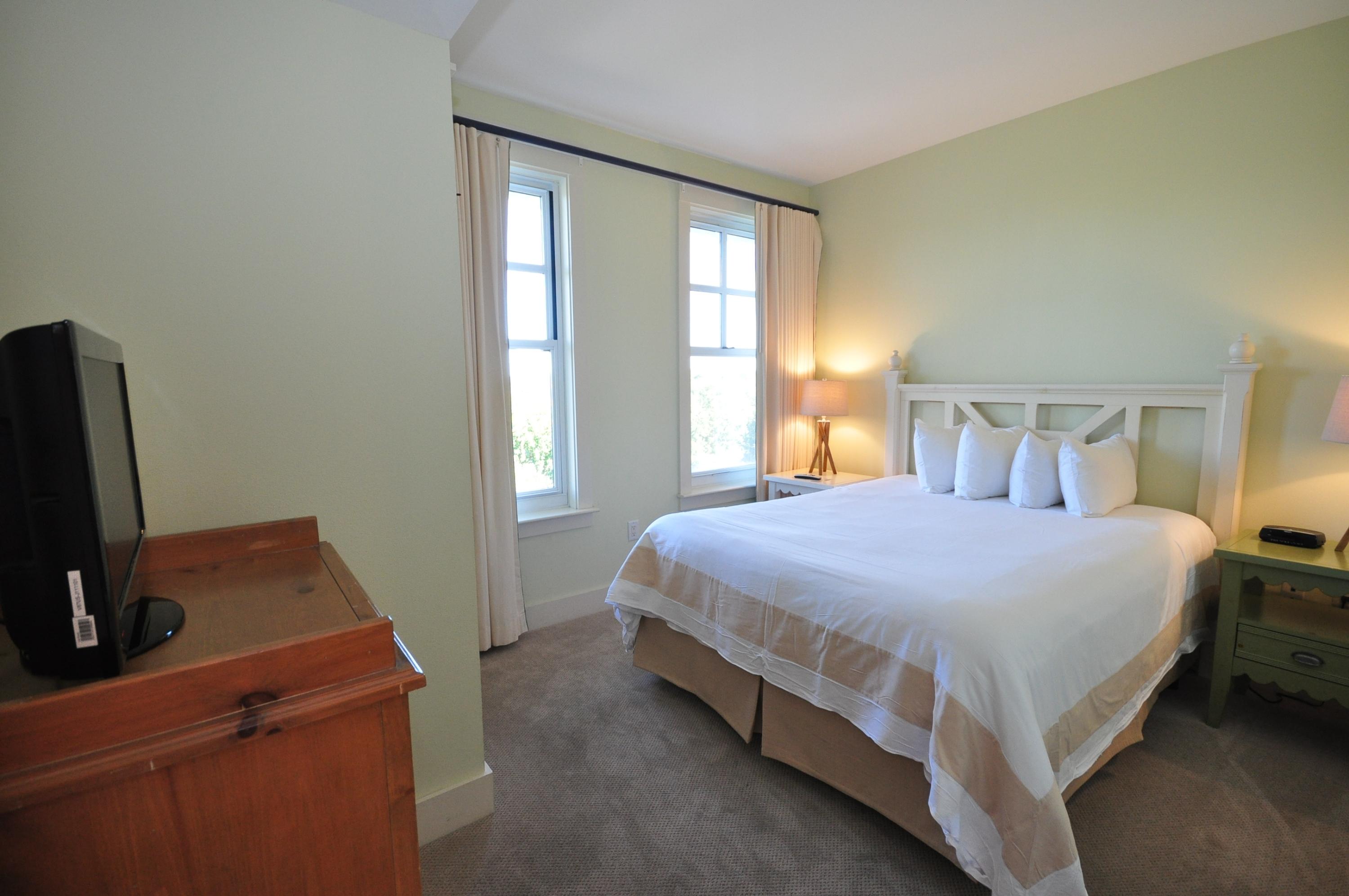 OBSERVATION POINT - Residential