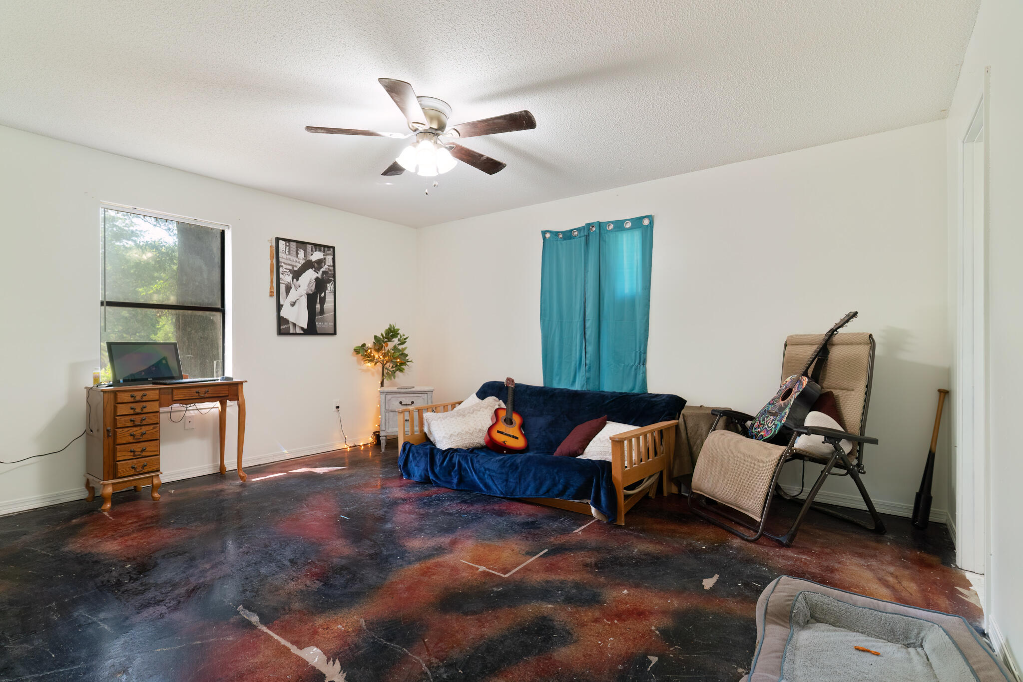 CINCO ADDN TO CRESTVIEW - Residential