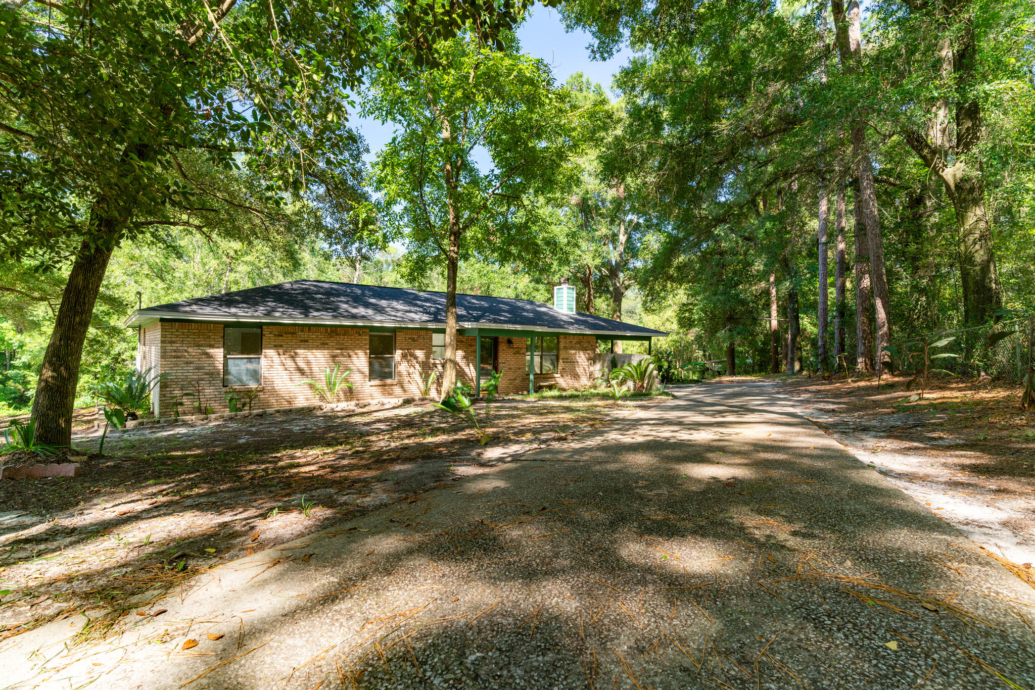 CINCO ADDN TO CRESTVIEW - Residential