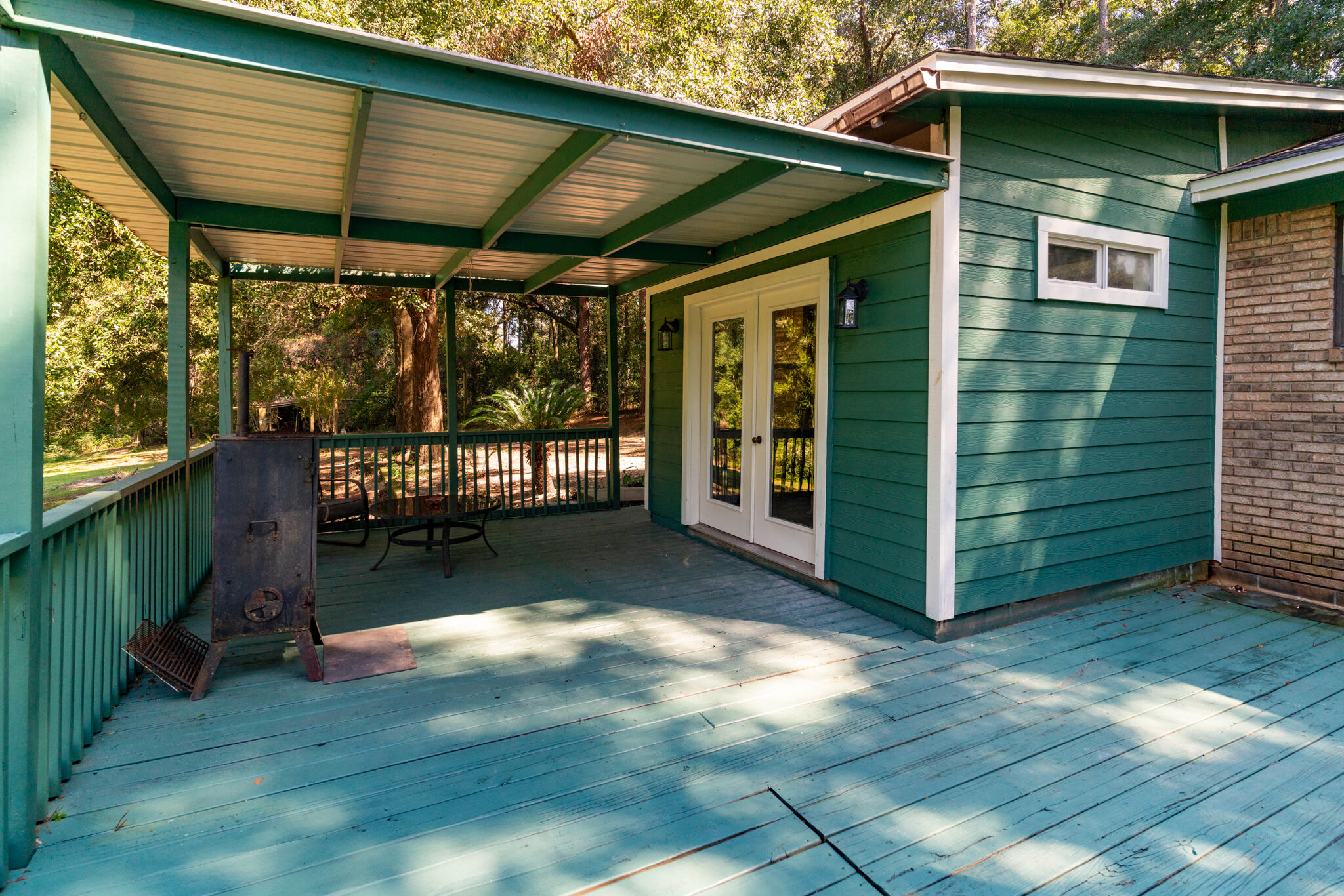 CINCO ADDN TO CRESTVIEW - Residential