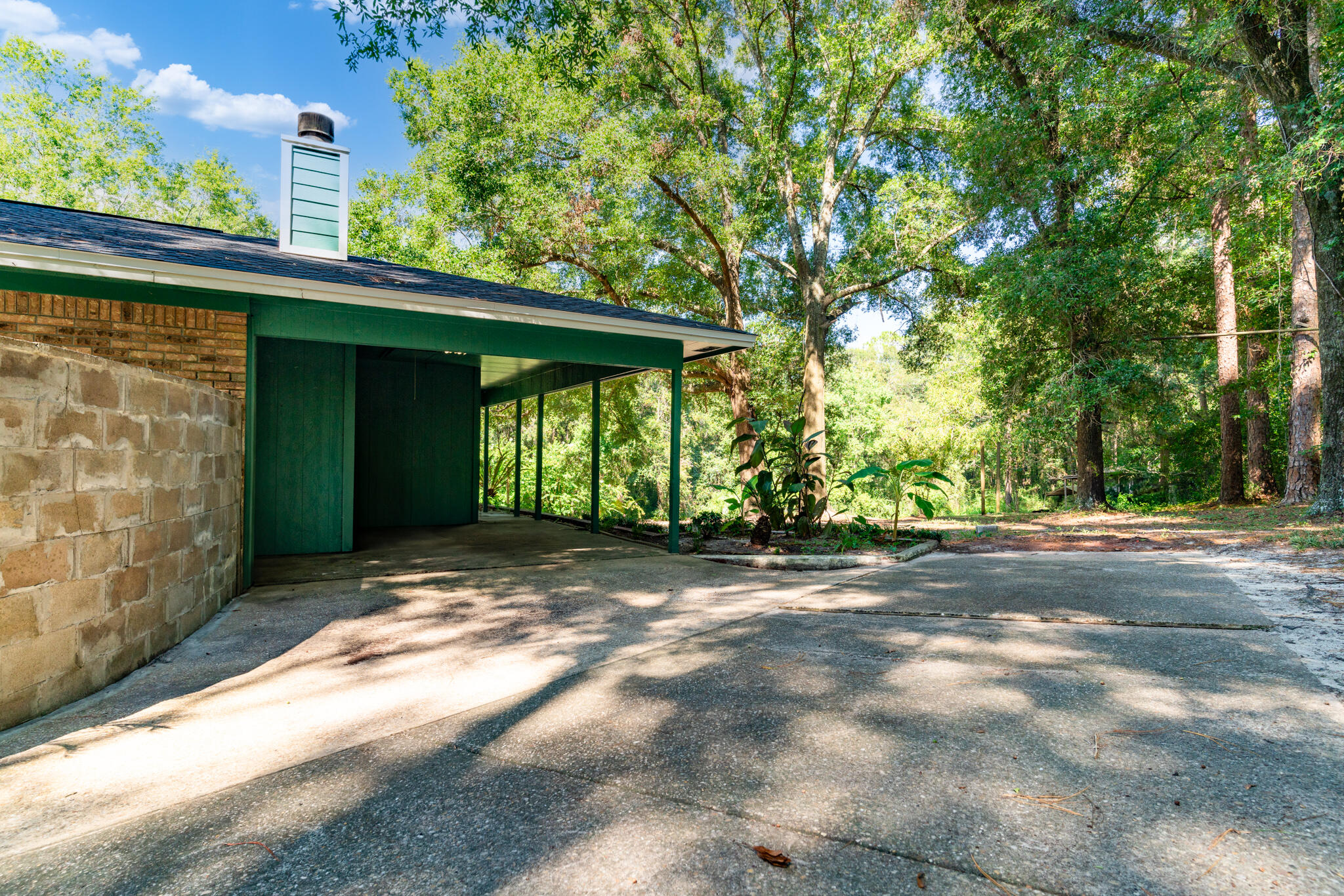 CINCO ADDN TO CRESTVIEW - Residential