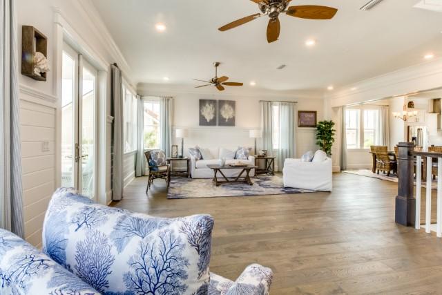 PROMINENCE - Residential