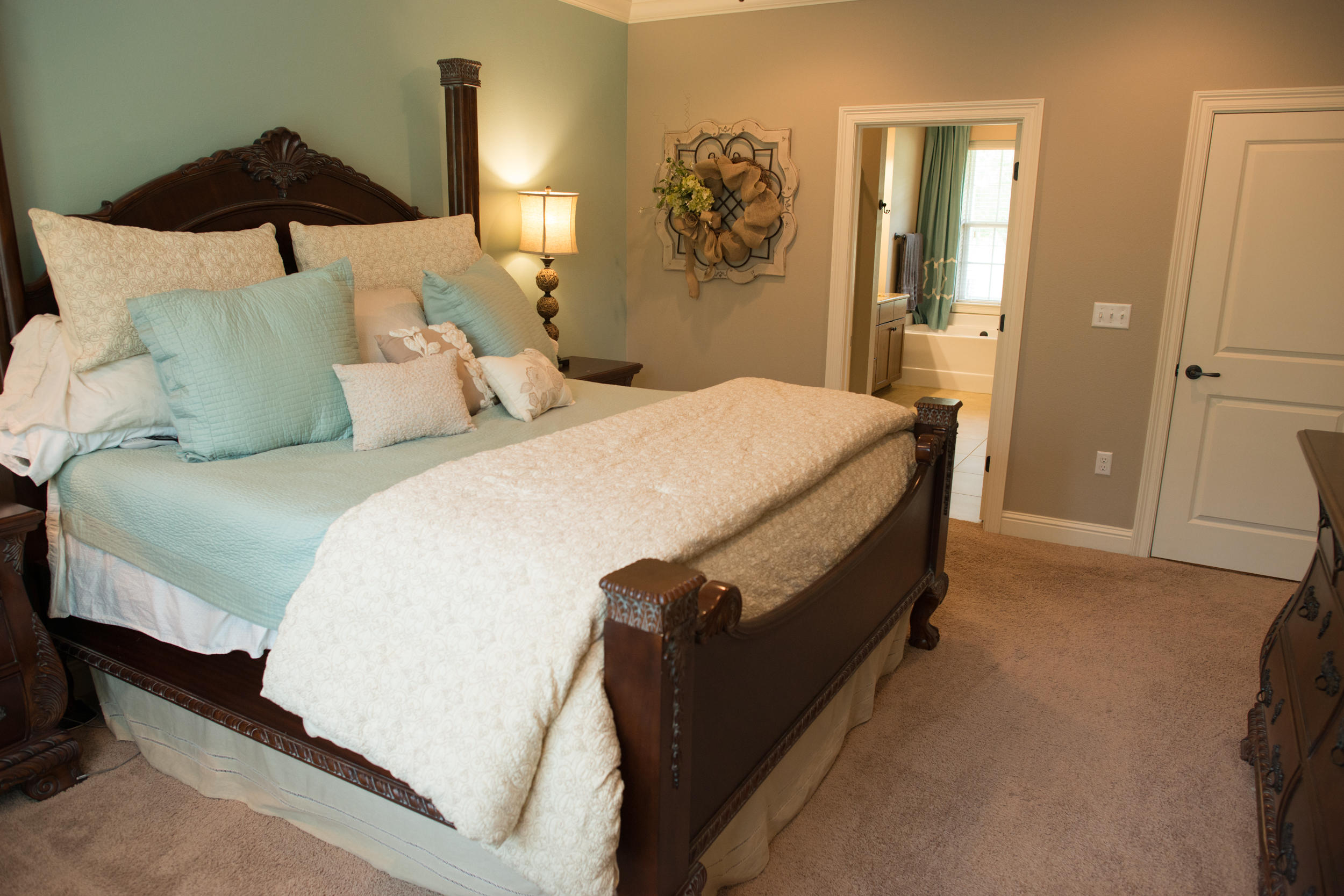 MILL CREEK FARMS - Residential