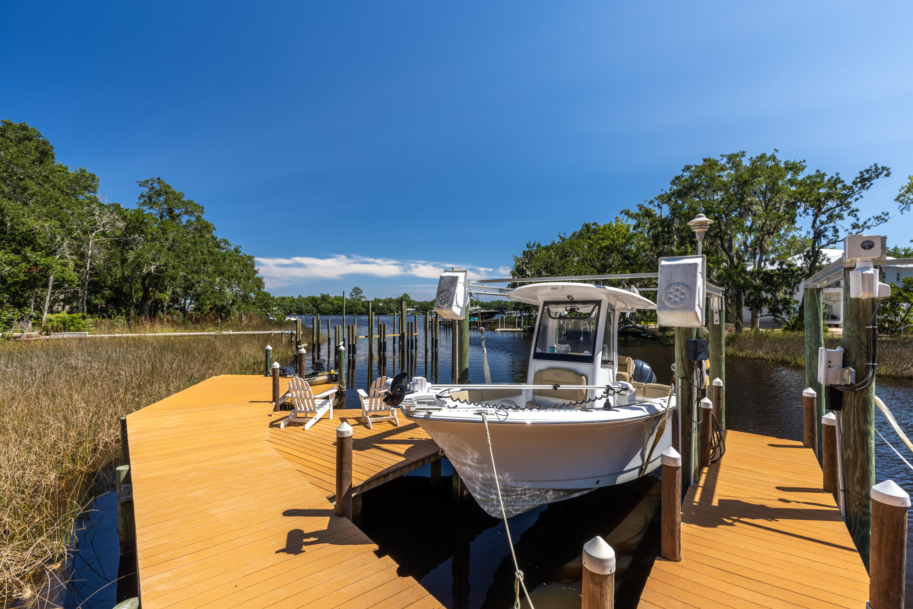 MOORES LANDING - Residential
