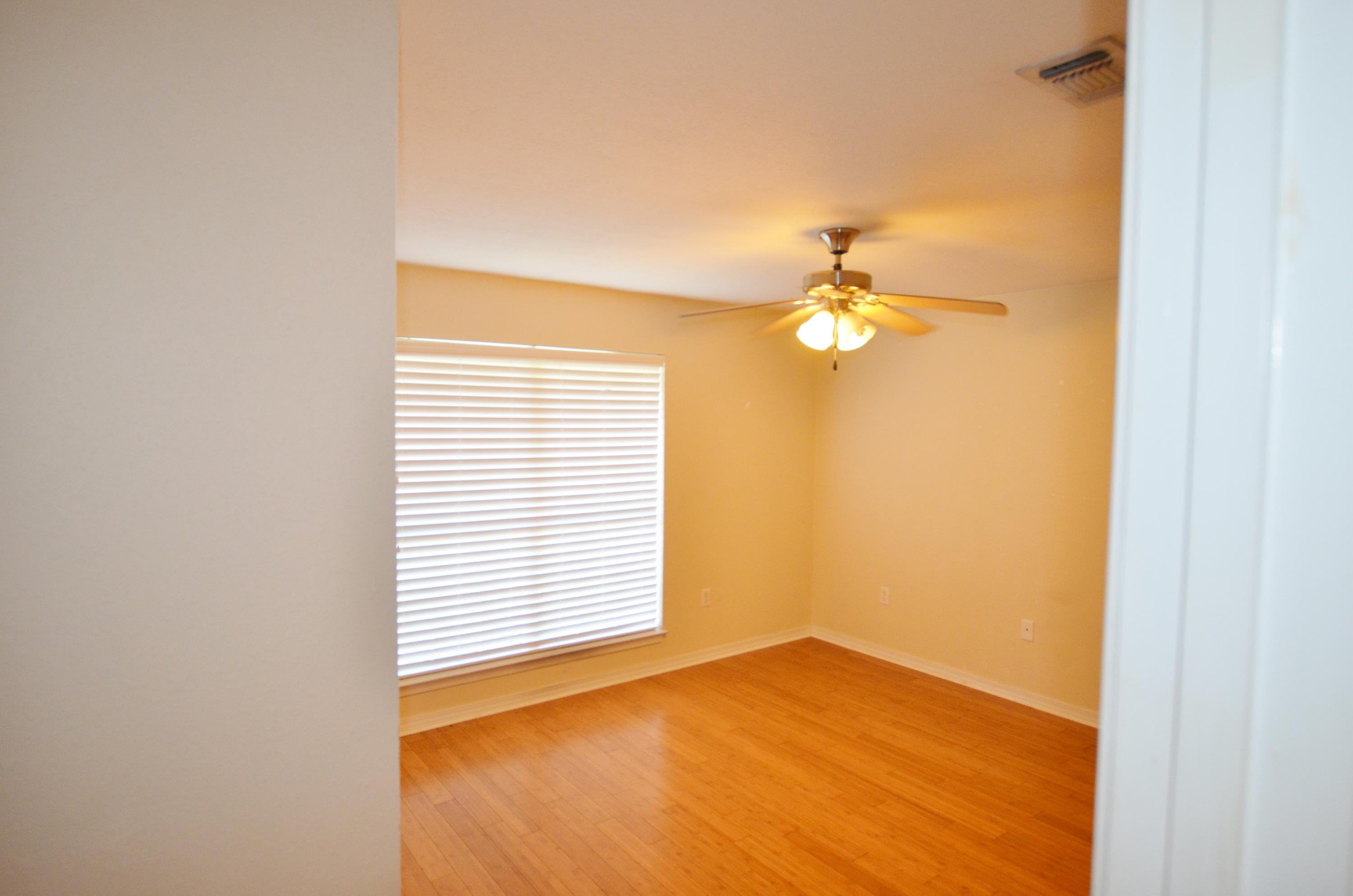 DRIFTWOOD ESTATES - Residential Lease